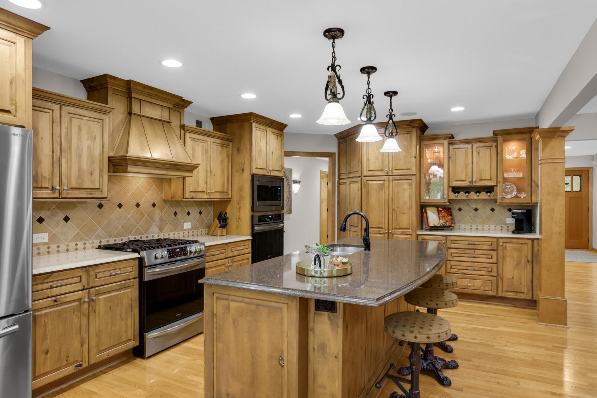 View of Residential at 10589 Water Lily Lane, Woodbury MN 55129, Woodbury (18 of 88) - Mike Wilen | Minnesota Team Real Estate