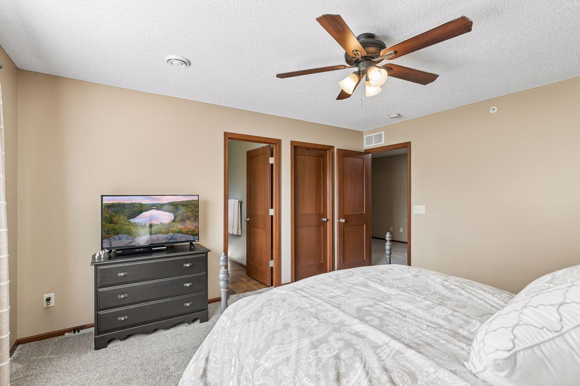 View of Residential at 15252 Maryland Avenue, Savage MN 55378, Savage (21 of 33) - Mike Wilen | Minnesota Team Real Estate