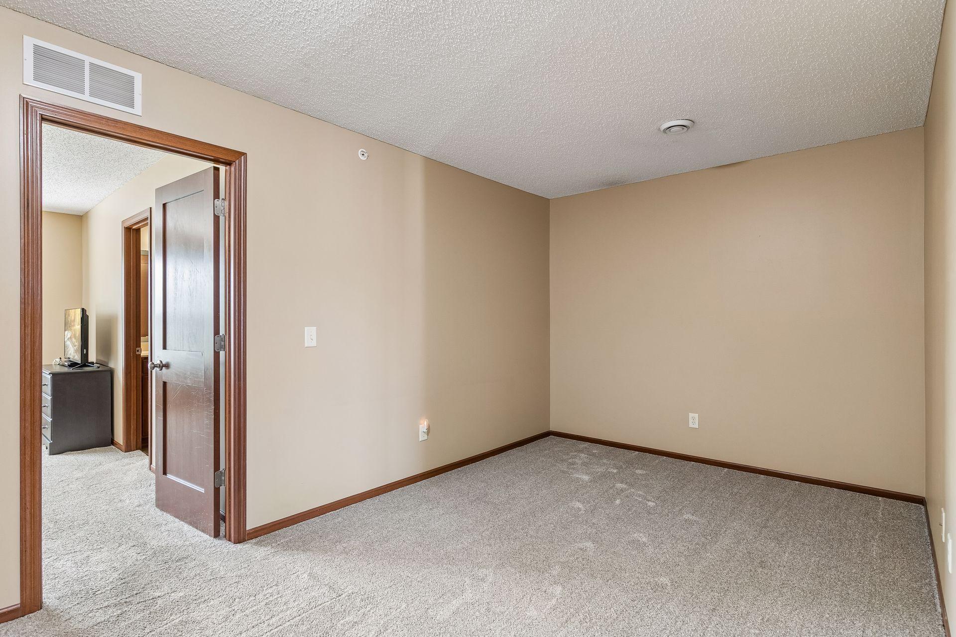 View of Residential at 15252 Maryland Avenue, Savage MN 55378, Savage (19 of 33) - Mike Wilen | Minnesota Team Real Estate