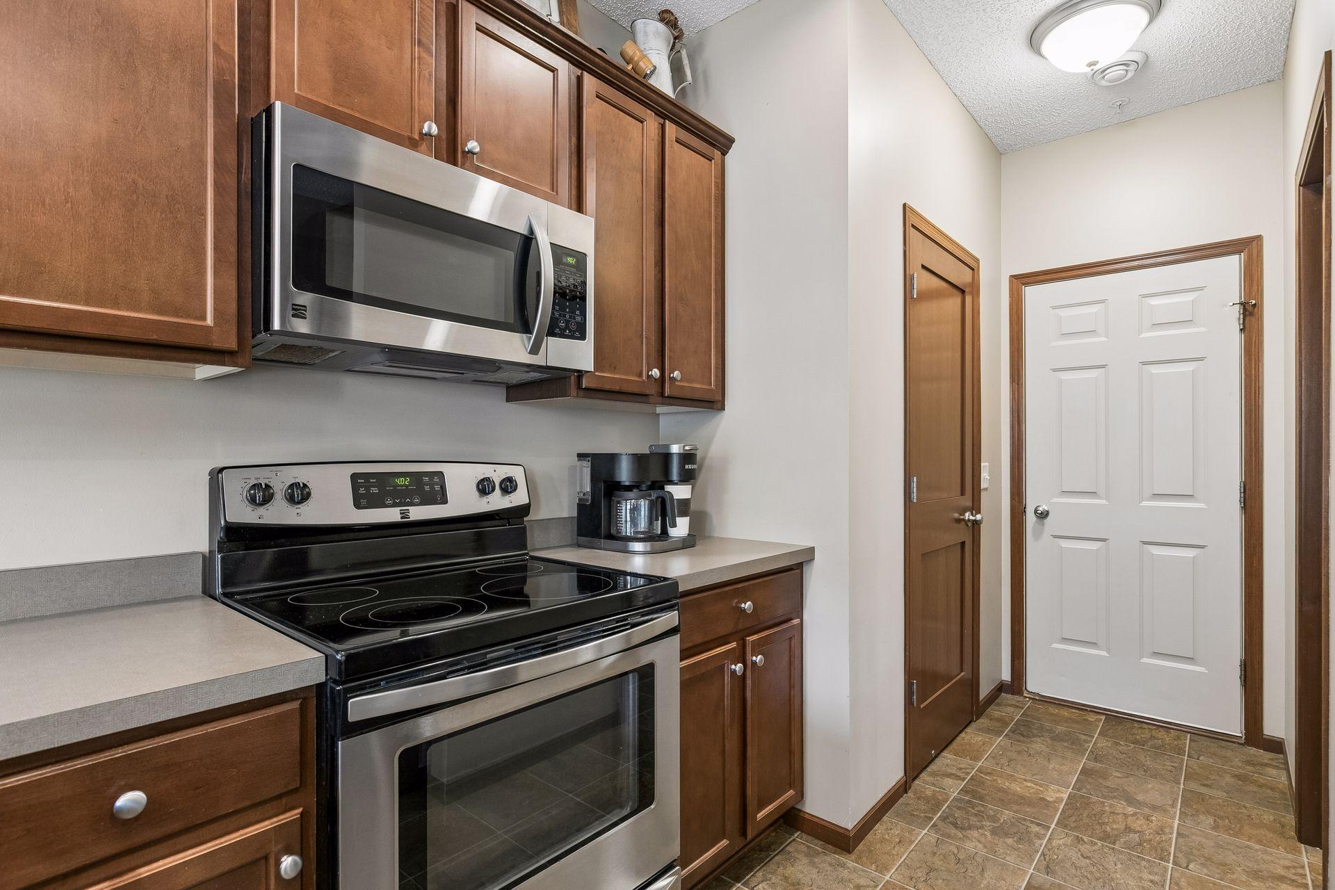 View of Residential at 15252 Maryland Avenue, Savage MN 55378, Savage (12 of 33) - Mike Wilen | Minnesota Team Real Estate