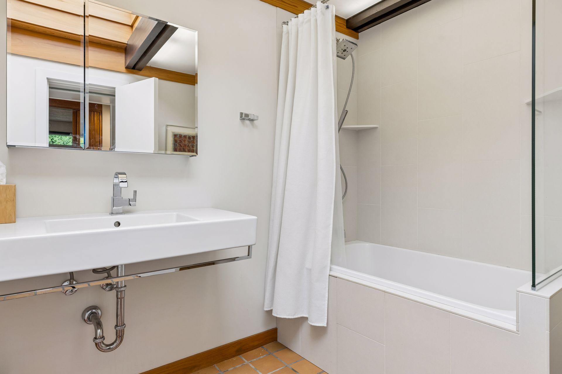 View of Residential at 1722 Oliver Avenue, Minneapolis MN 55405, Minneapolis (44 of 61) - Mike Wilen | Minnesota Team Real Estate
