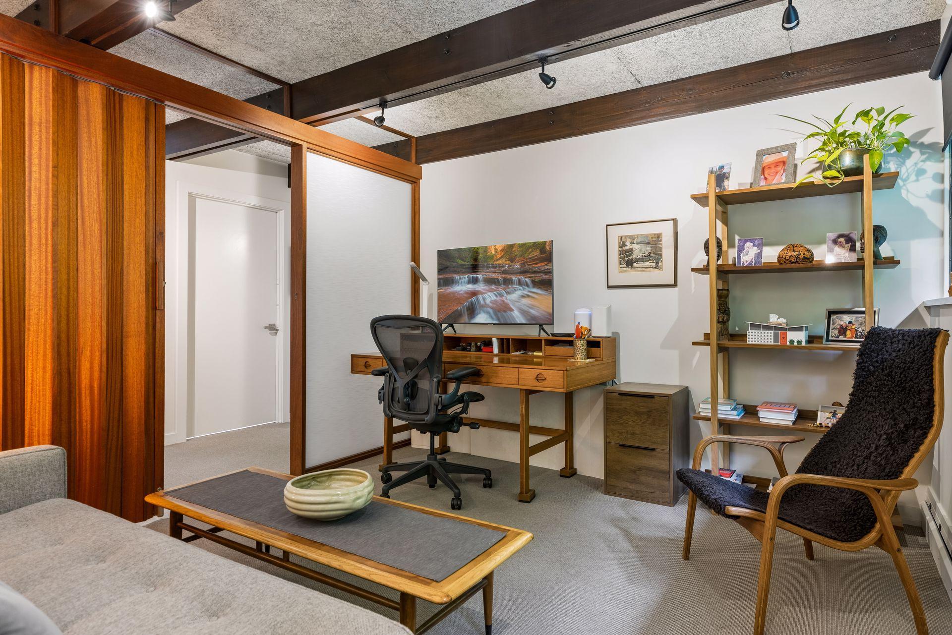 View of Residential at 1722 Oliver Avenue, Minneapolis MN 55405, Minneapolis (43 of 61) - Mike Wilen | Minnesota Team Real Estate