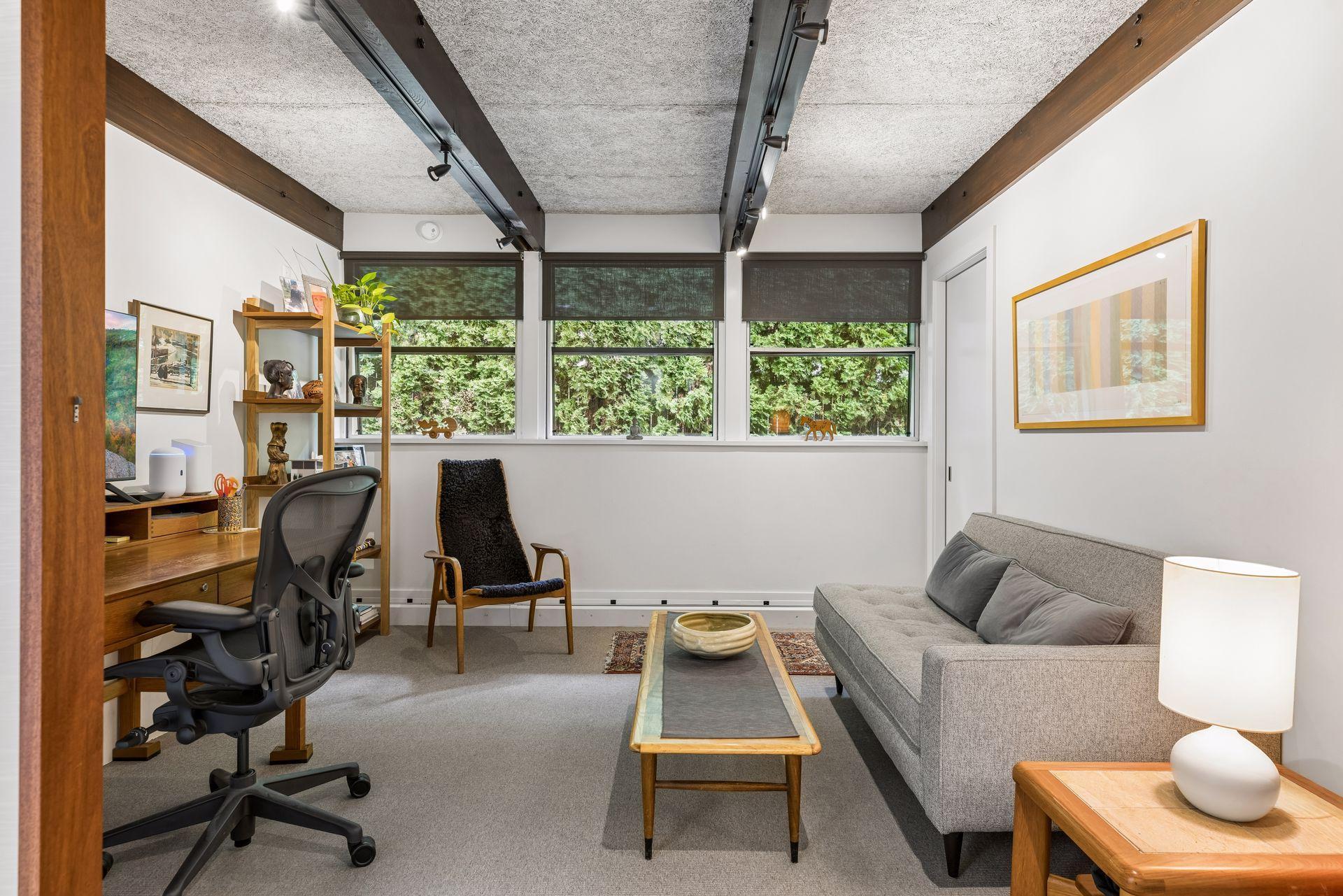 View of Residential at 1722 Oliver Avenue, Minneapolis MN 55405, Minneapolis (42 of 61) - Mike Wilen | Minnesota Team Real Estate
