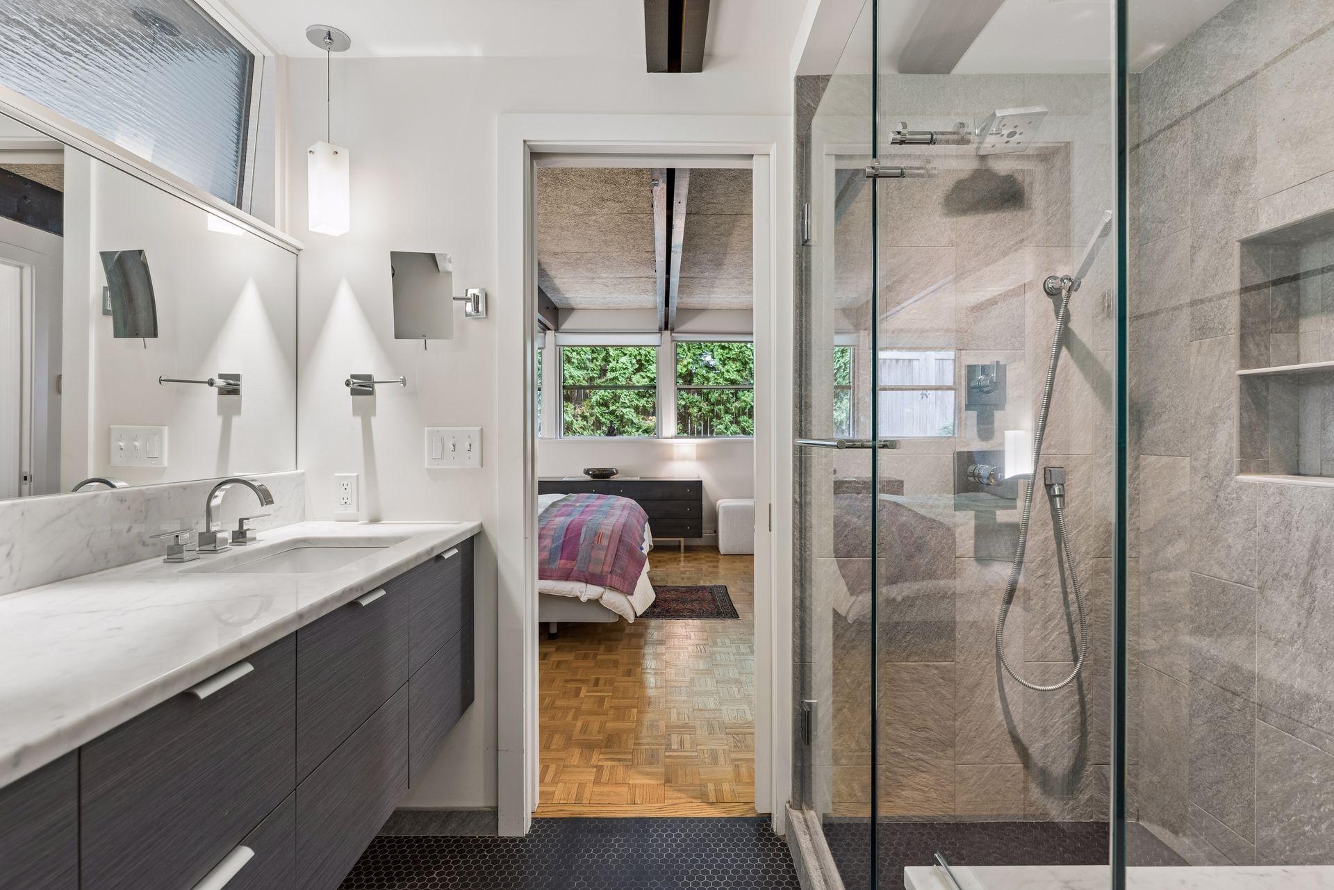 View of Residential at 1722 Oliver Avenue, Minneapolis MN 55405, Minneapolis (35 of 61) - Mike Wilen | Minnesota Team Real Estate