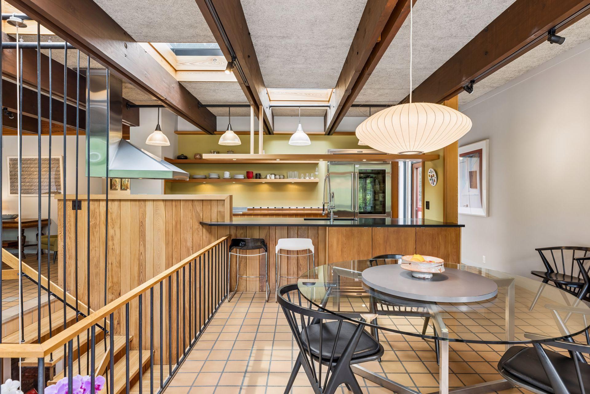 View of Residential at 1722 Oliver Avenue, Minneapolis MN 55405, Minneapolis (32 of 61) - Mike Wilen | Minnesota Team Real Estate