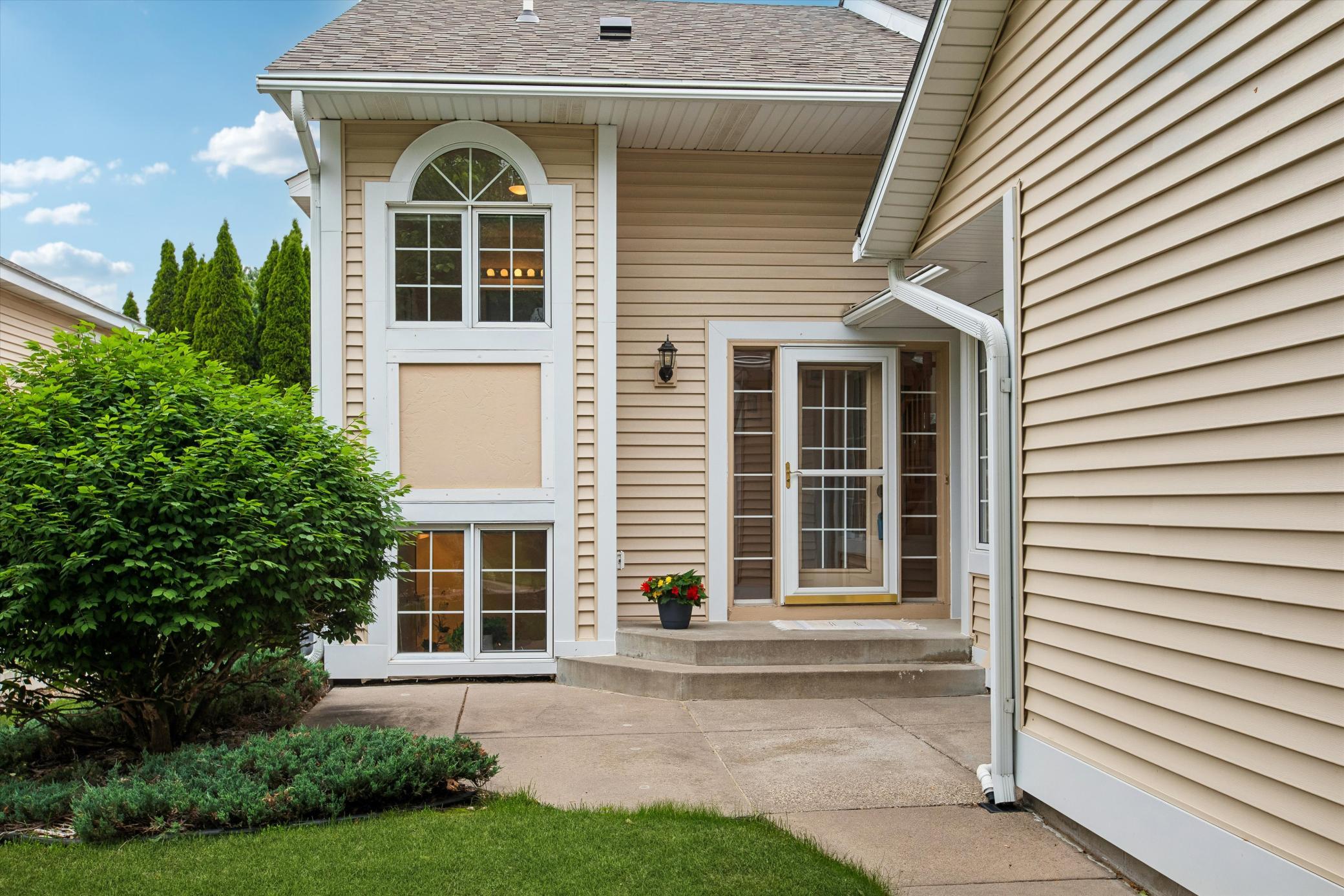 View of Residential at 808 Winterberry Drive, Woodbury MN 55125, Woodbury (7 of 33) - Mike Wilen | Minnesota Team Real Estate