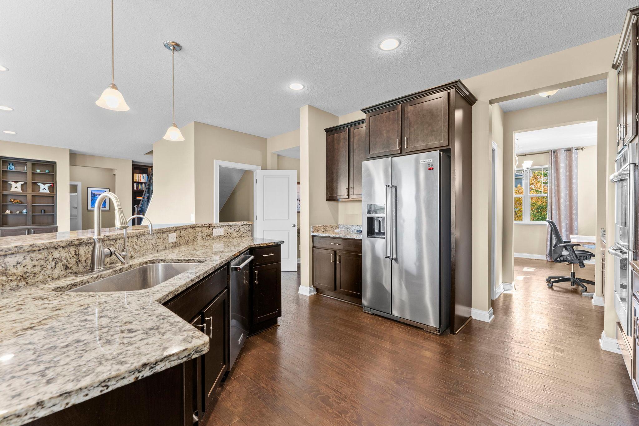 View of Residential at 4014 Holasek Path, Chaska MN 55318, Chaska (30 of 110) - Mike Wilen | Minnesota Team Real Estate