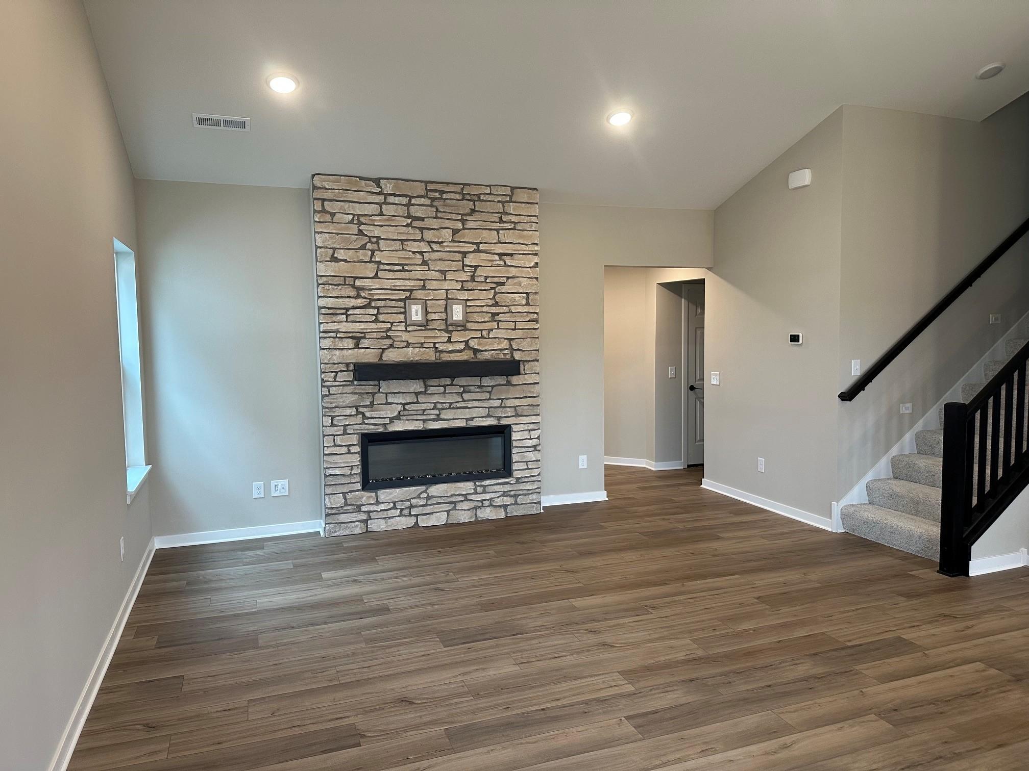 View of Residential at 8828 63rd Street, Cottage Grove MN 55016, Cottage Grove (9 of 22) - Mike Wilen | Minnesota Team Real Estate