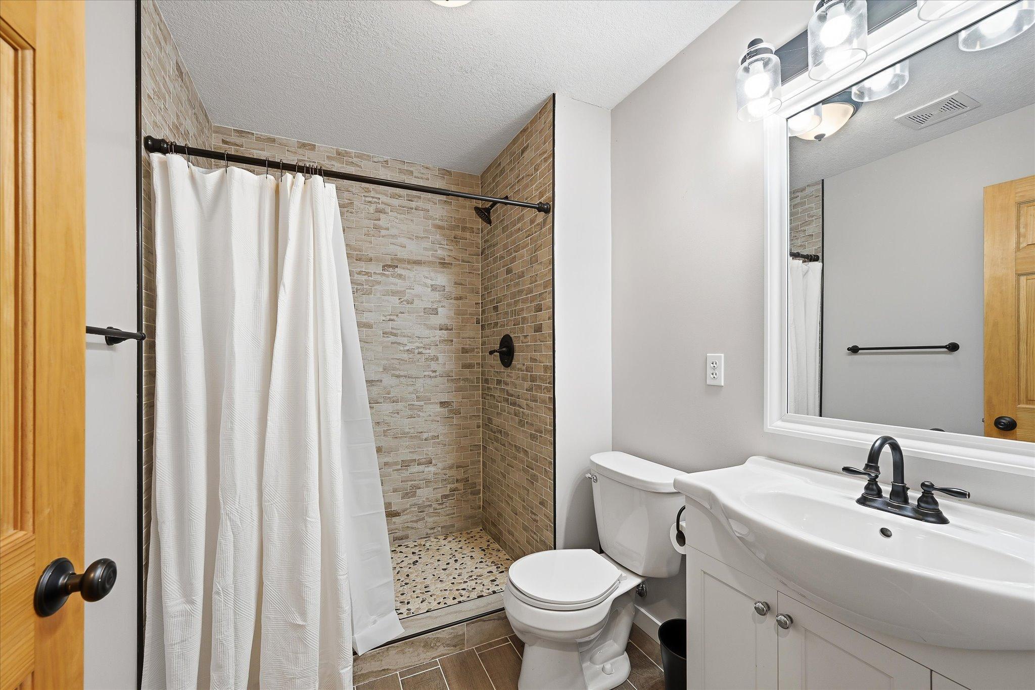 View of Residential at 6592 Albert Court, Lino Lakes MN 55038, Lino Lakes (32 of 39) - Mike Wilen | Minnesota Team Real Estate