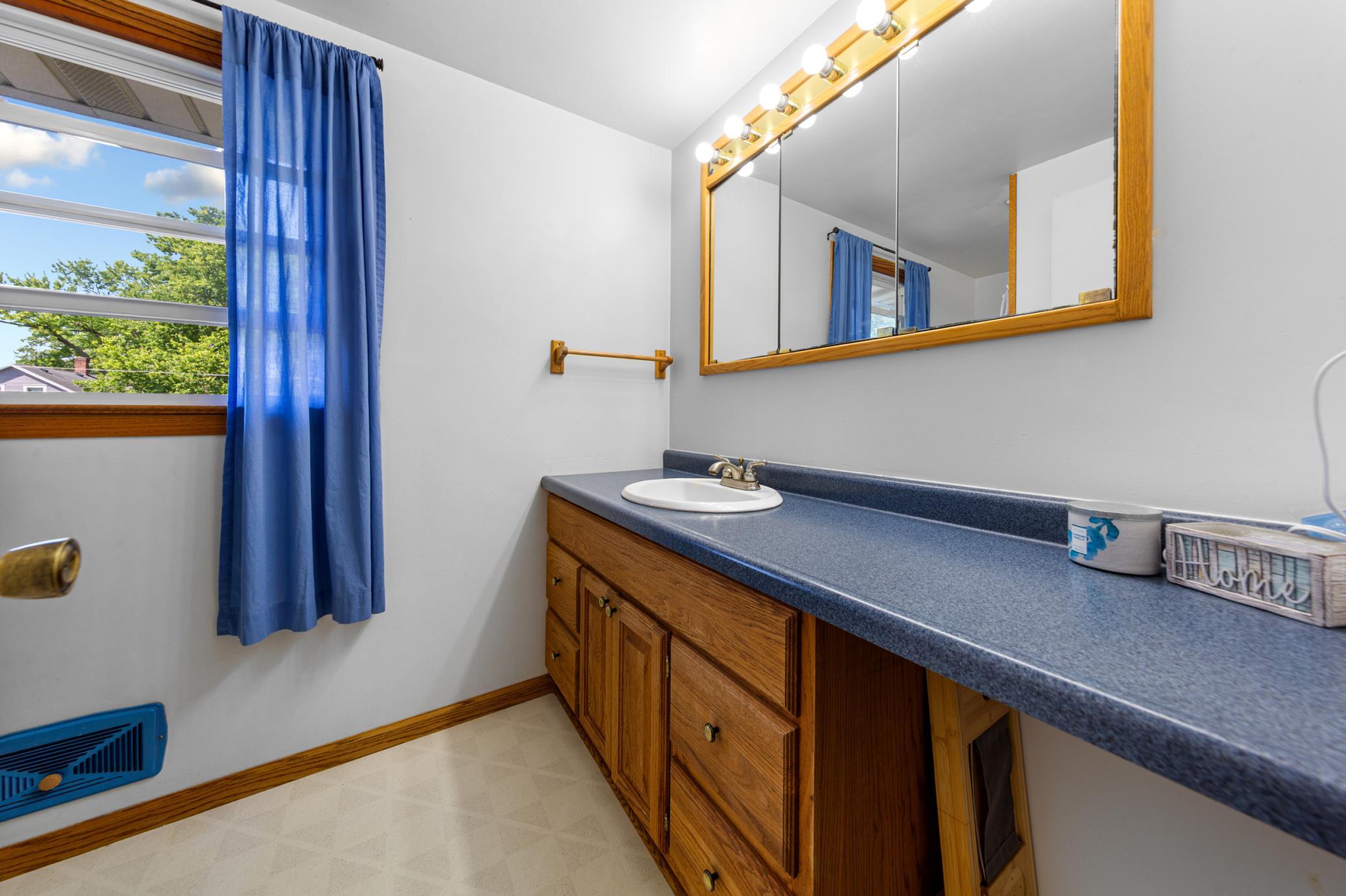 View of Residential at 403 Adams Street, Arlington MN 55307, Arlington (19 of 37) - Mike Wilen | Minnesota Team Real Estate