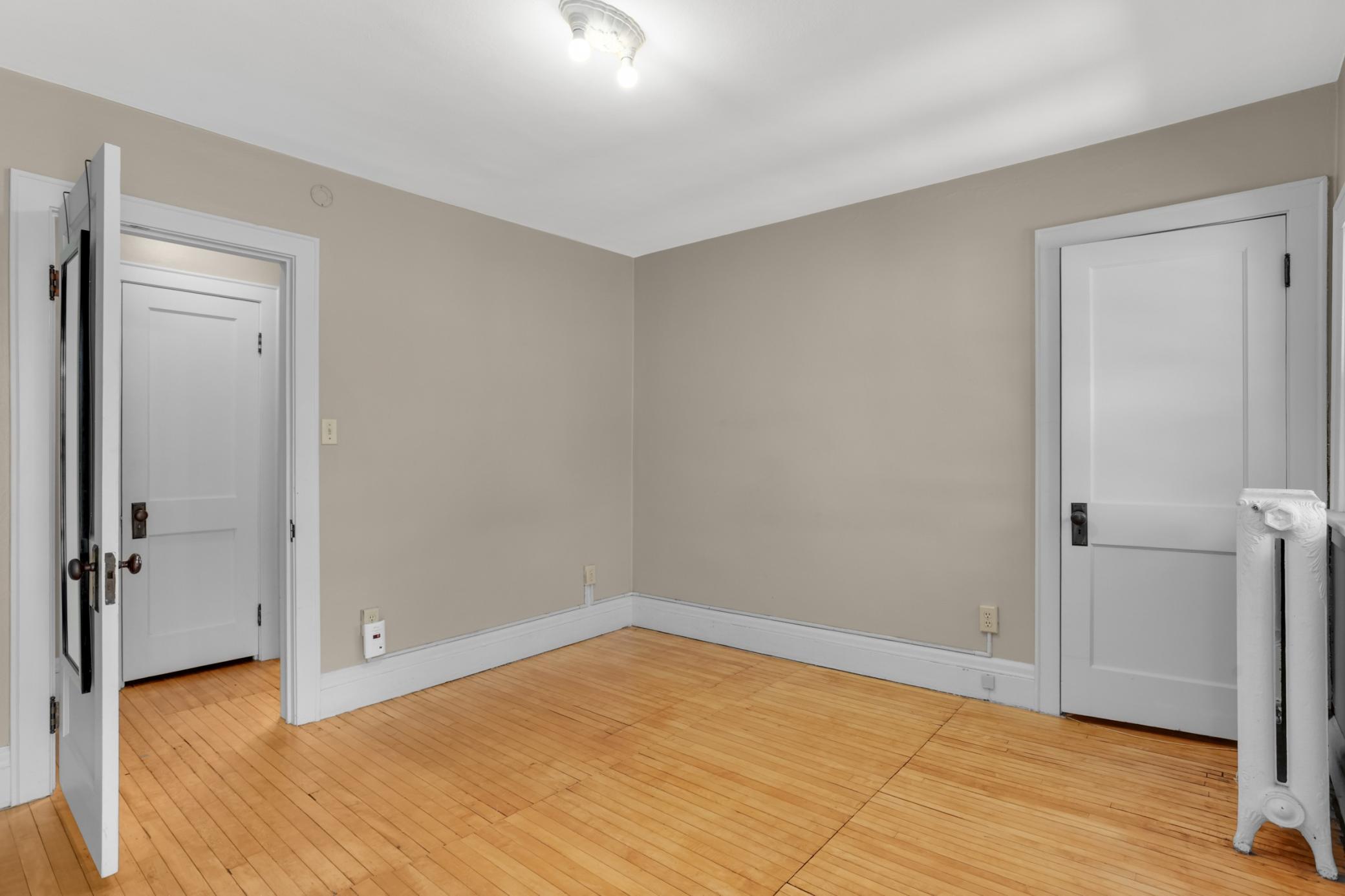 View of Residential Income at 116 Lexington Parkway, Saint Paul MN 55104, Saint Paul (28 of 53) - Mike Wilen | Minnesota Team Real Estate