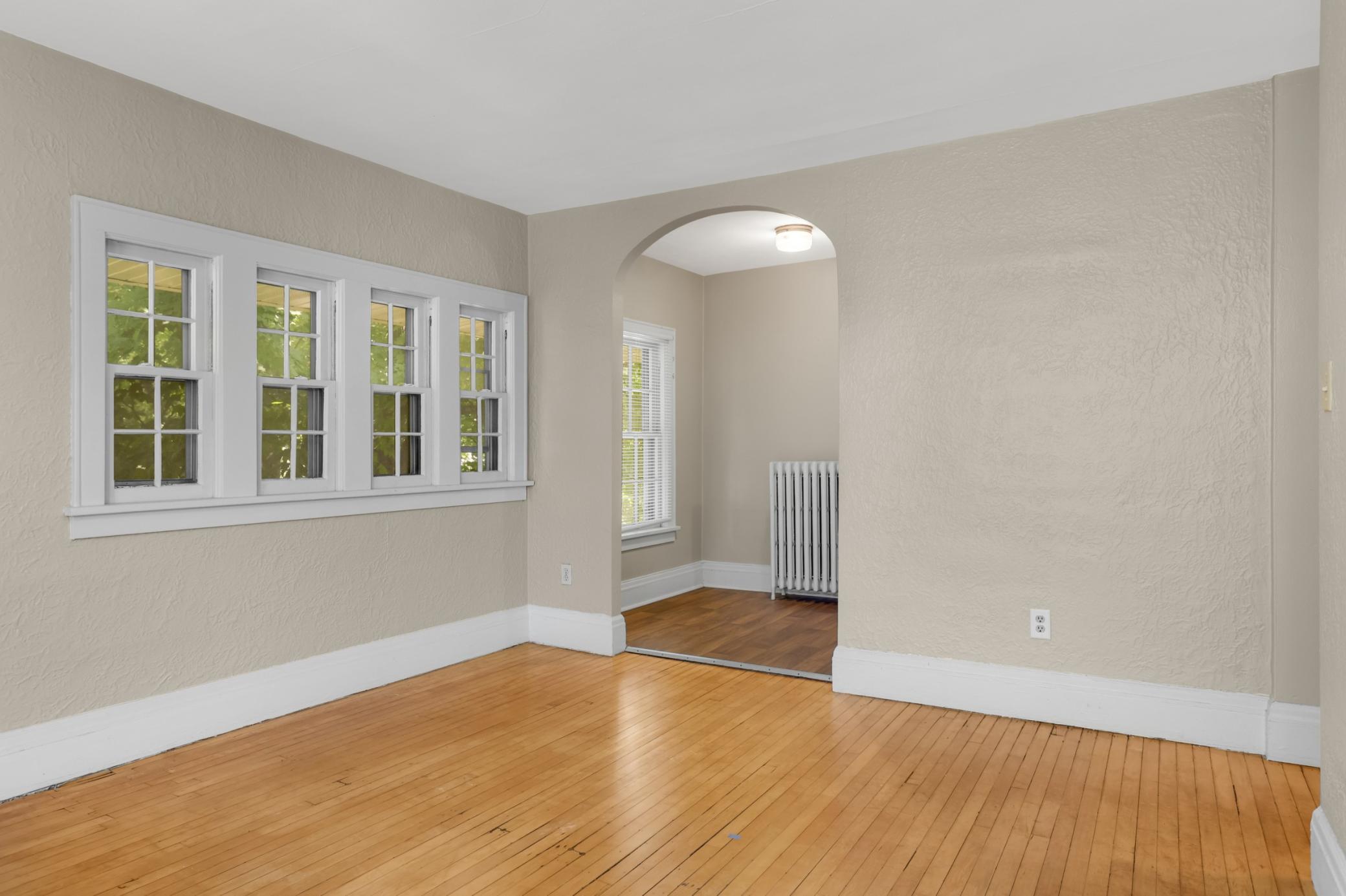 View of Residential Income at 116 Lexington Parkway, Saint Paul MN 55104, Saint Paul (20 of 53) - Mike Wilen | Minnesota Team Real Estate