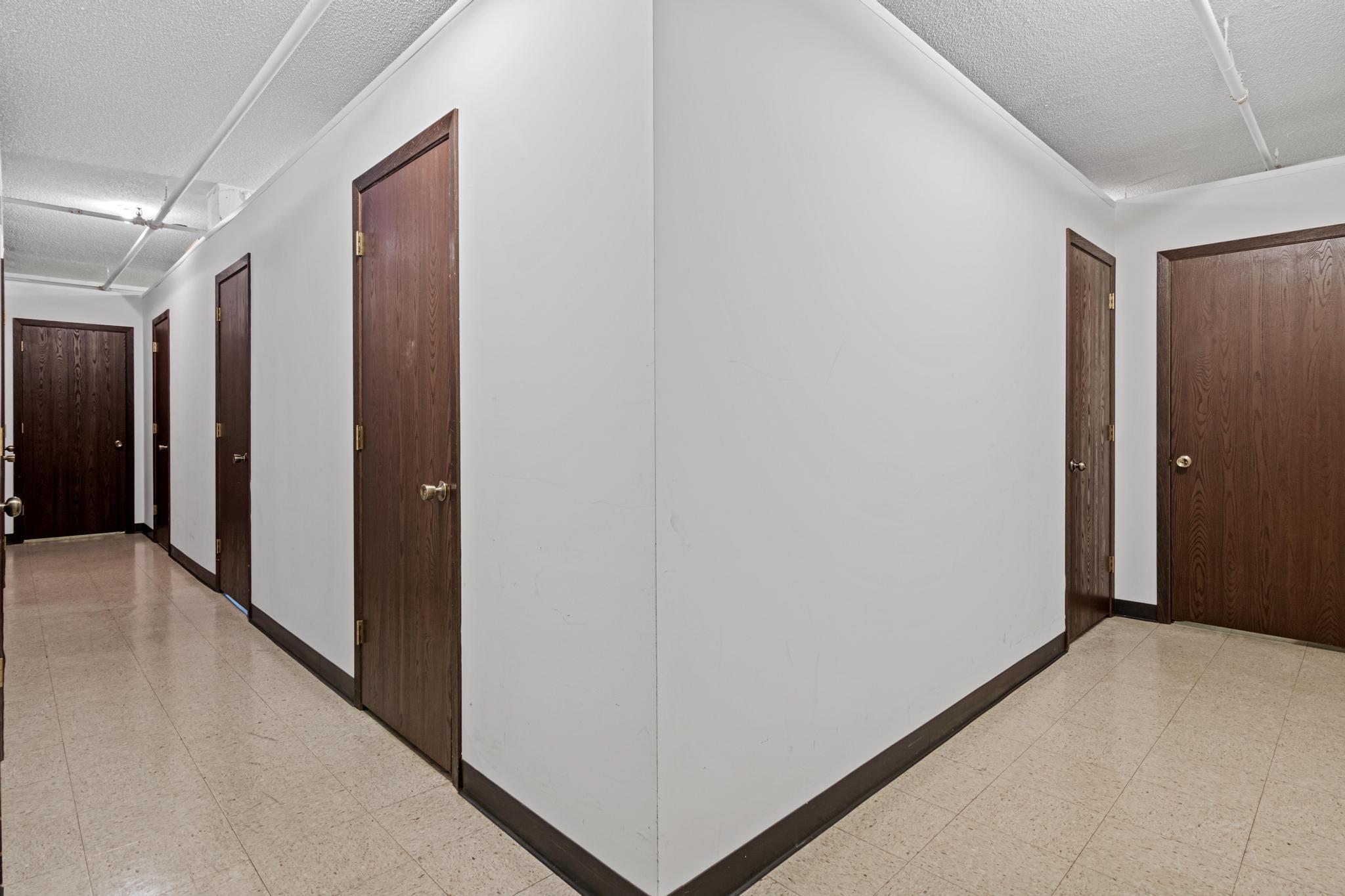 View of Residential at 1235 Yale Place #808, Minneapolis MN 55403, Minneapolis (20 of 47) - Mike Wilen | Minnesota Team Real Estate