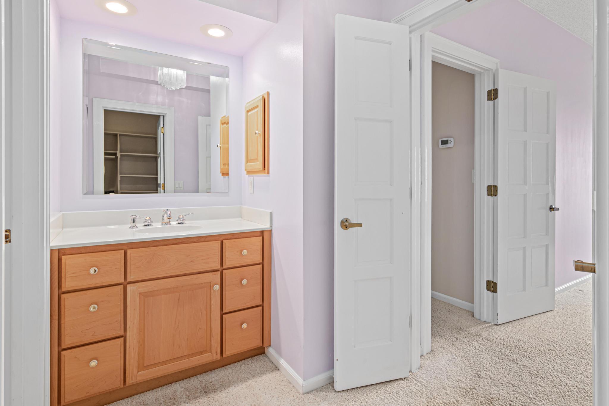 View of Residential at 1235 Yale Place #808, Minneapolis MN 55403, Minneapolis (14 of 47) - Mike Wilen | Minnesota Team Real Estate