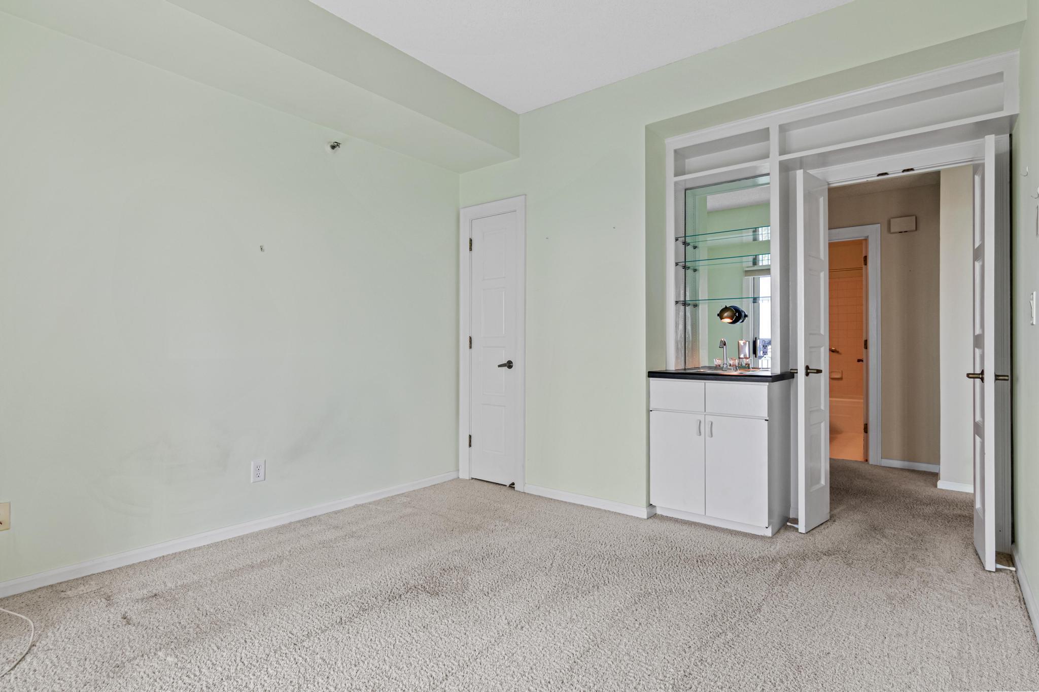 View of Residential at 1235 Yale Place #808, Minneapolis MN 55403, Minneapolis (11 of 47) - Mike Wilen | Minnesota Team Real Estate
