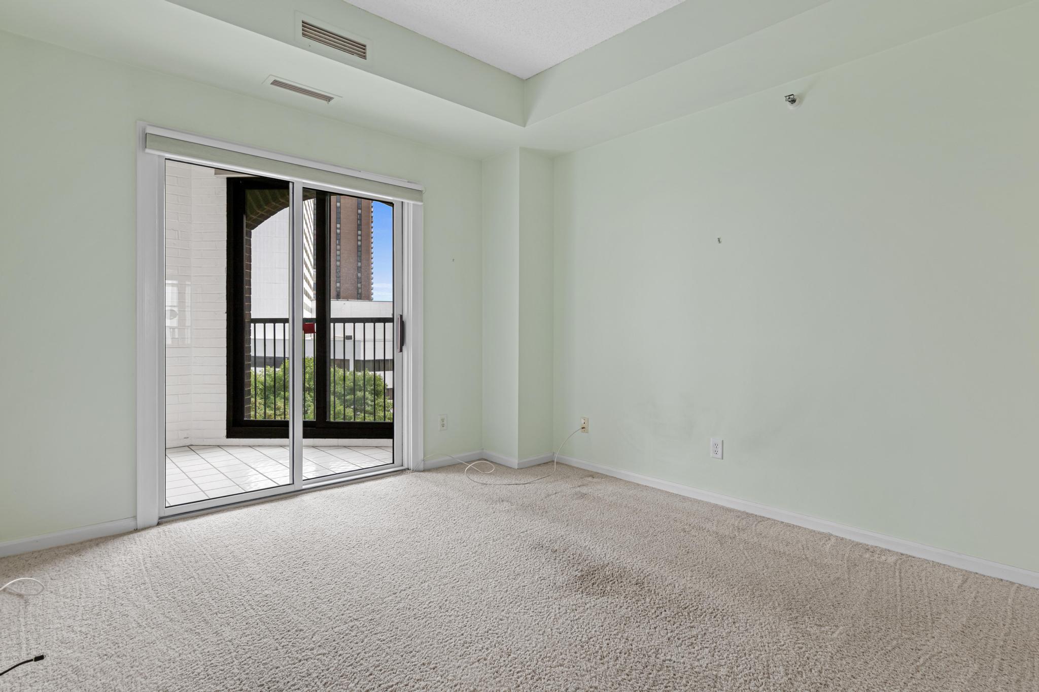 View of Residential at 1235 Yale Place #808, Minneapolis MN 55403, Minneapolis (10 of 47) - Mike Wilen | Minnesota Team Real Estate
