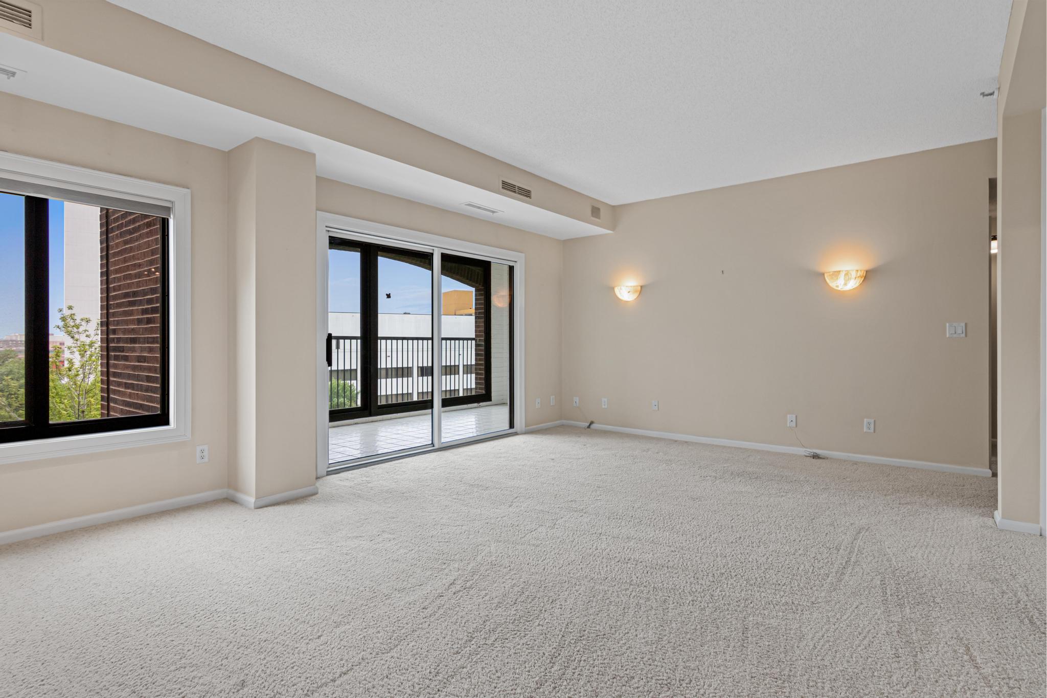View of Residential at 1235 Yale Place #808, Minneapolis MN 55403, Minneapolis (7 of 47) - Mike Wilen | Minnesota Team Real Estate