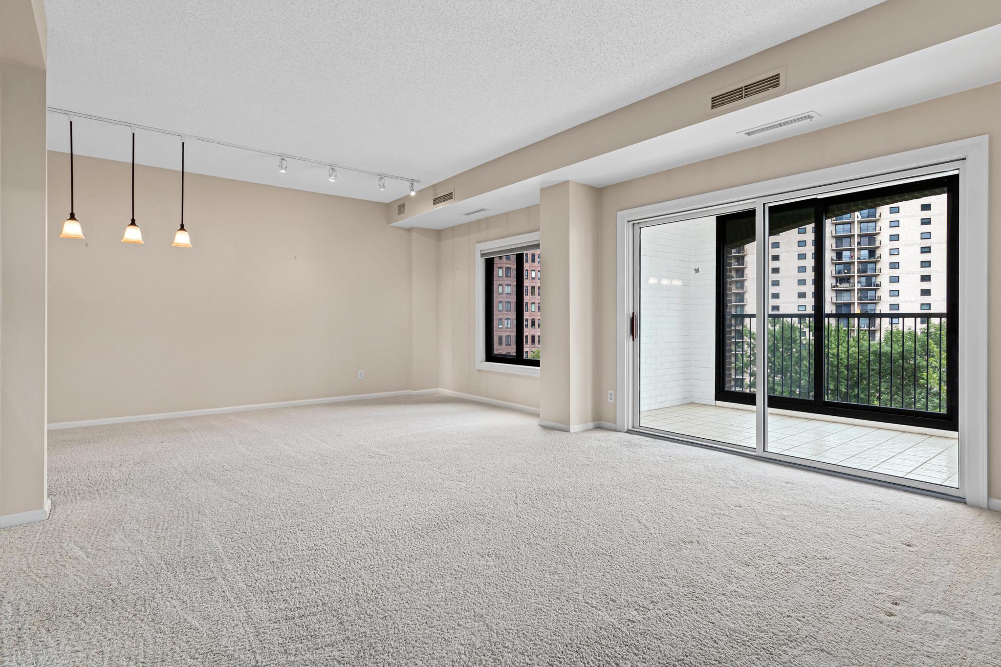 View of Residential at 1235 Yale Place #808, Minneapolis MN 55403, Minneapolis (4 of 47) - Mike Wilen | Minnesota Team Real Estate