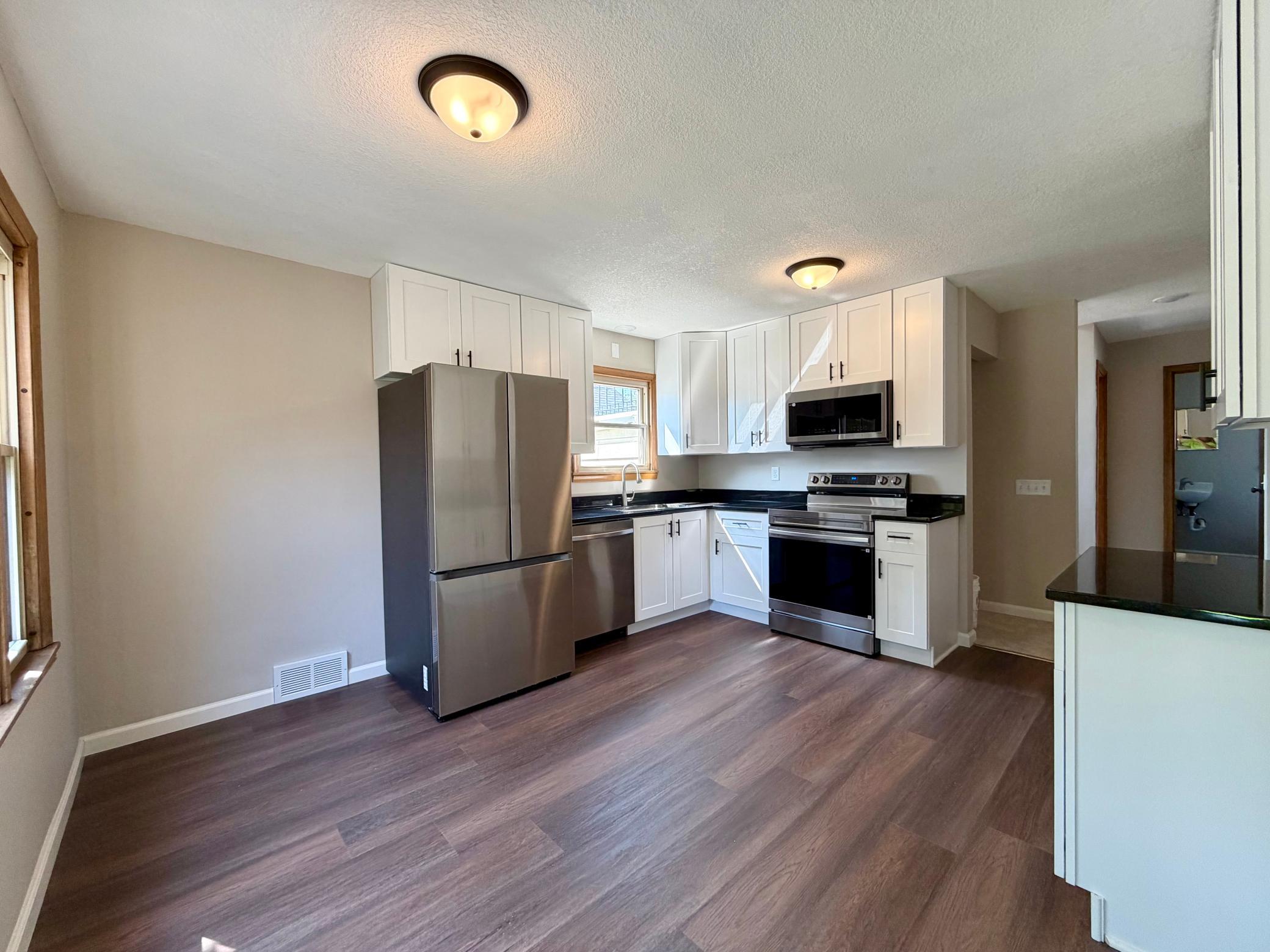 View of Residential at 5701 Humboldt Avenue, Brooklyn Center MN 55430, Brooklyn Center (4 of 27) - Mike Wilen | Minnesota Team Real Estate