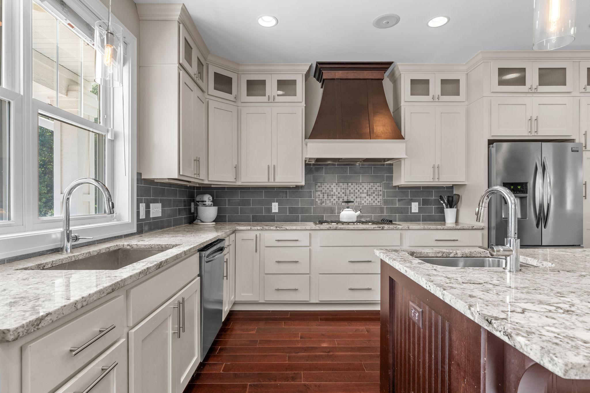 View of Residential at 4516 Chowen Avenue, Minneapolis MN 55410, Minneapolis (9 of 47) - Mike Wilen | Minnesota Team Real Estate