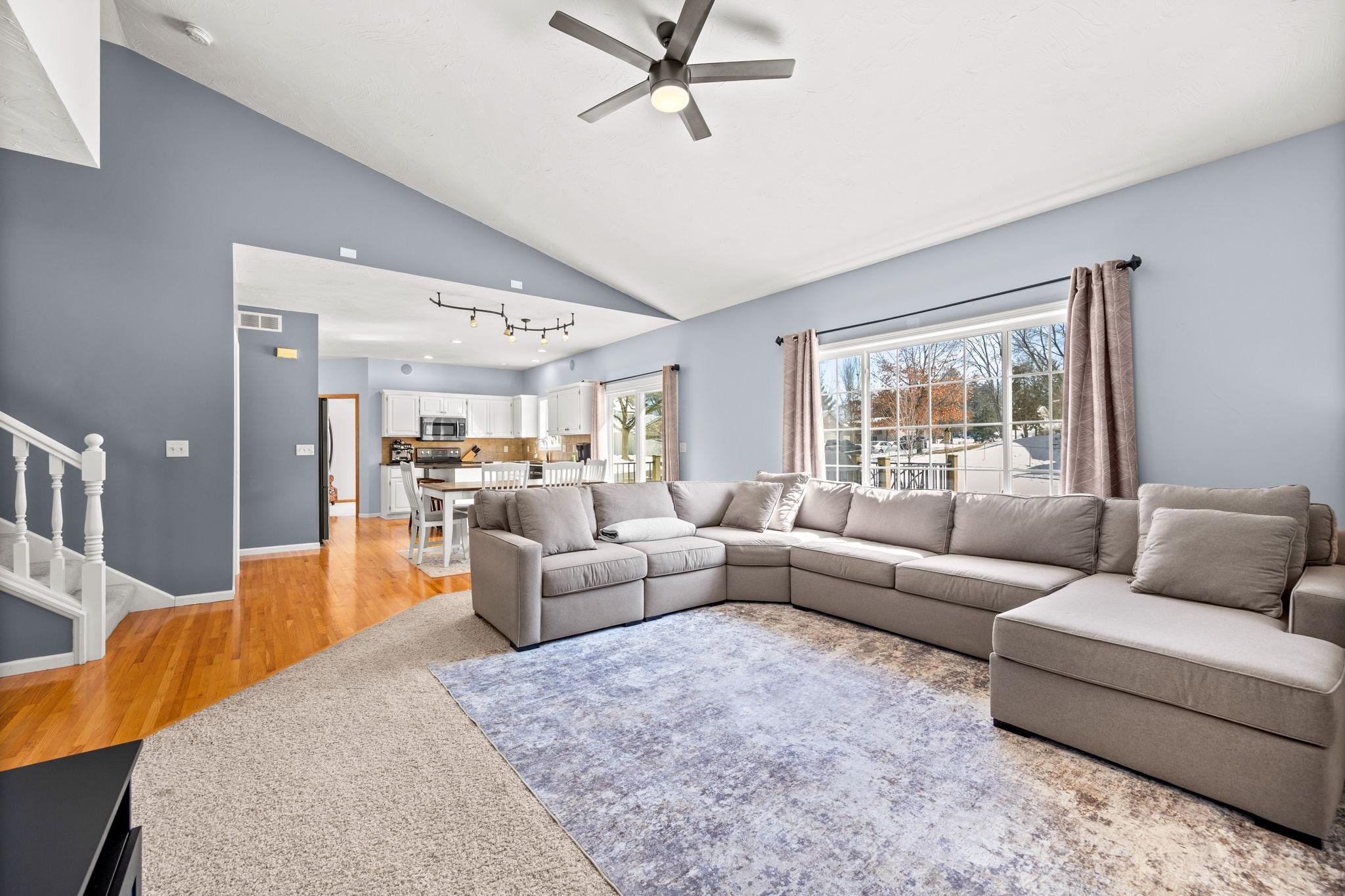 View of Residential at 955 Park Drive, Belle Plaine MN 56011, Belle Plaine (12 of 52) - Mike Wilen | Minnesota Team Real Estate