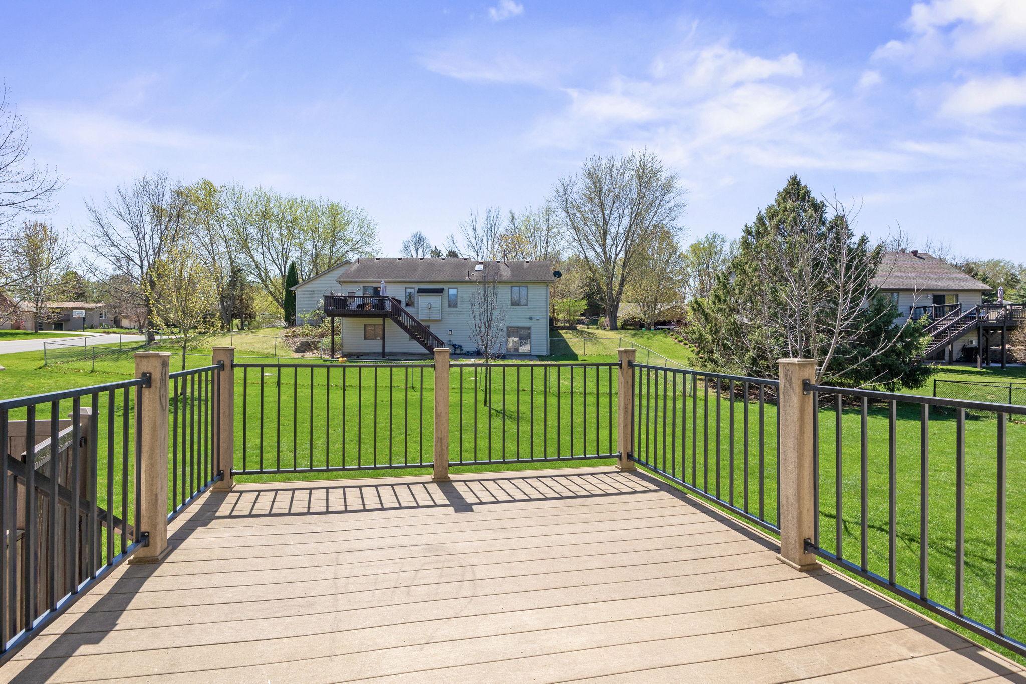View of Residential at 955 Park Drive, Belle Plaine MN 56011, Belle Plaine (32 of 52) - Mike Wilen | Minnesota Team Real Estate