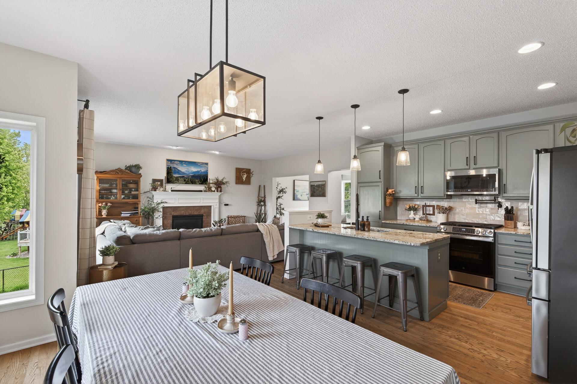 View of Residential at 6698 Mackenzie Avenue, Albertville MN 55301, Albertville (9 of 33) - Mike Wilen | Minnesota Team Real Estate