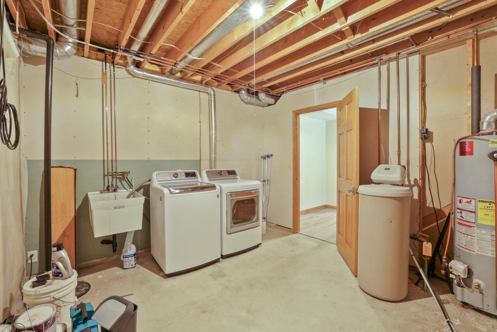 View of Residential at 2477 Windsor Lane, Woodbury MN 55125, Woodbury (38 of 51) - Mike Wilen | Minnesota Team Real Estate