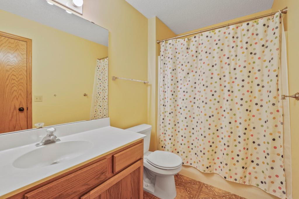 View of Residential at 2477 Windsor Lane, Woodbury MN 55125, Woodbury (32 of 51) - Mike Wilen | Minnesota Team Real Estate