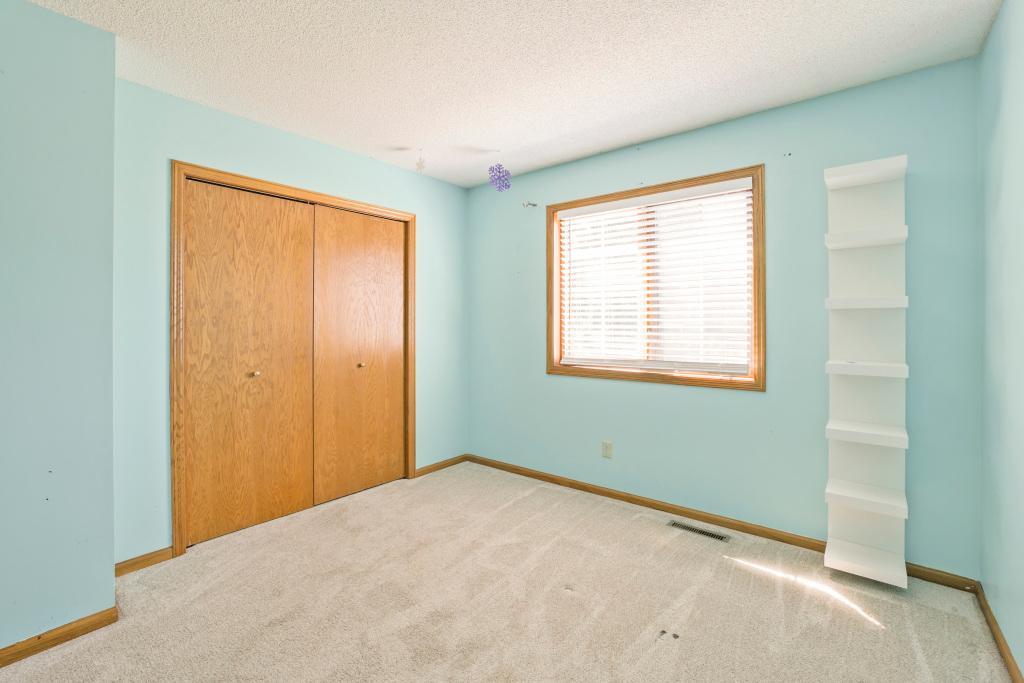 View of Residential at 2477 Windsor Lane, Woodbury MN 55125, Woodbury (27 of 51) - Mike Wilen | Minnesota Team Real Estate