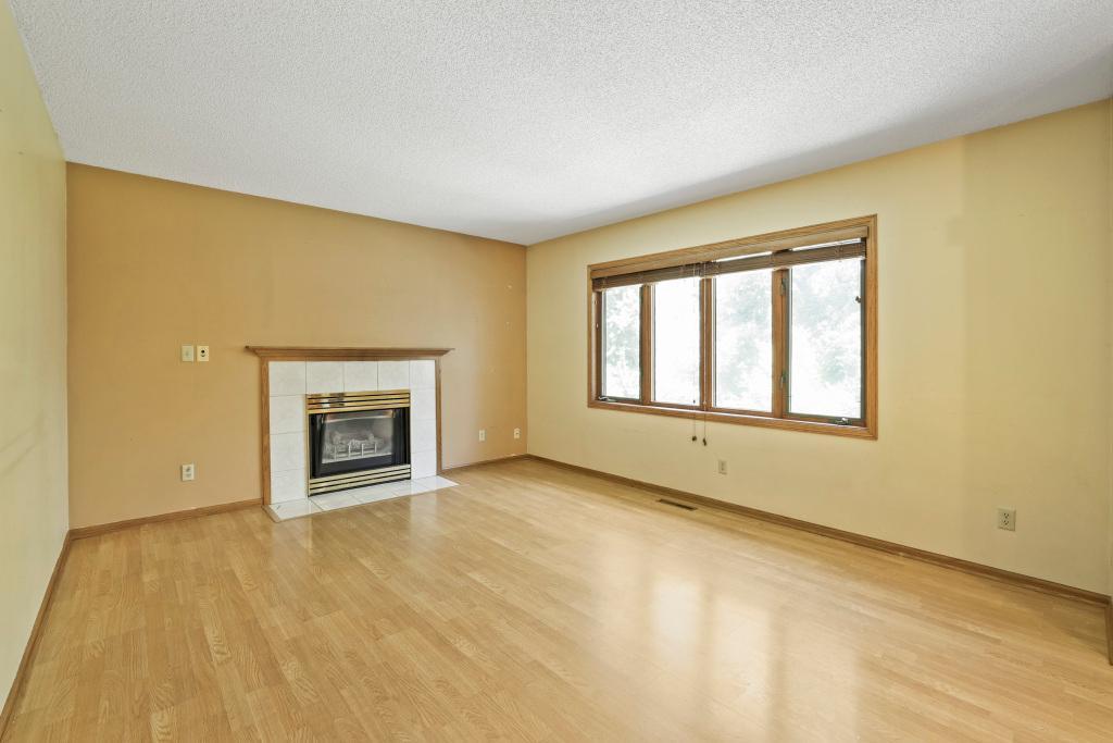 View of Residential at 2477 Windsor Lane, Woodbury MN 55125, Woodbury (19 of 51) - Mike Wilen | Minnesota Team Real Estate
