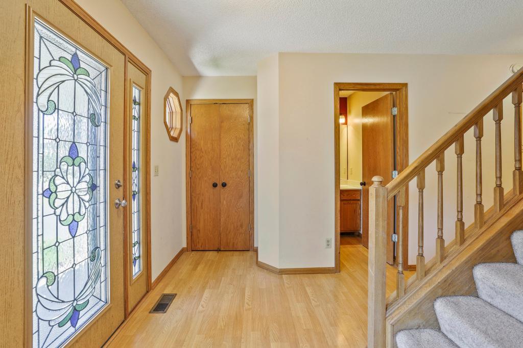 View of Residential at 2477 Windsor Lane, Woodbury MN 55125, Woodbury (4 of 51) - Mike Wilen | Minnesota Team Real Estate