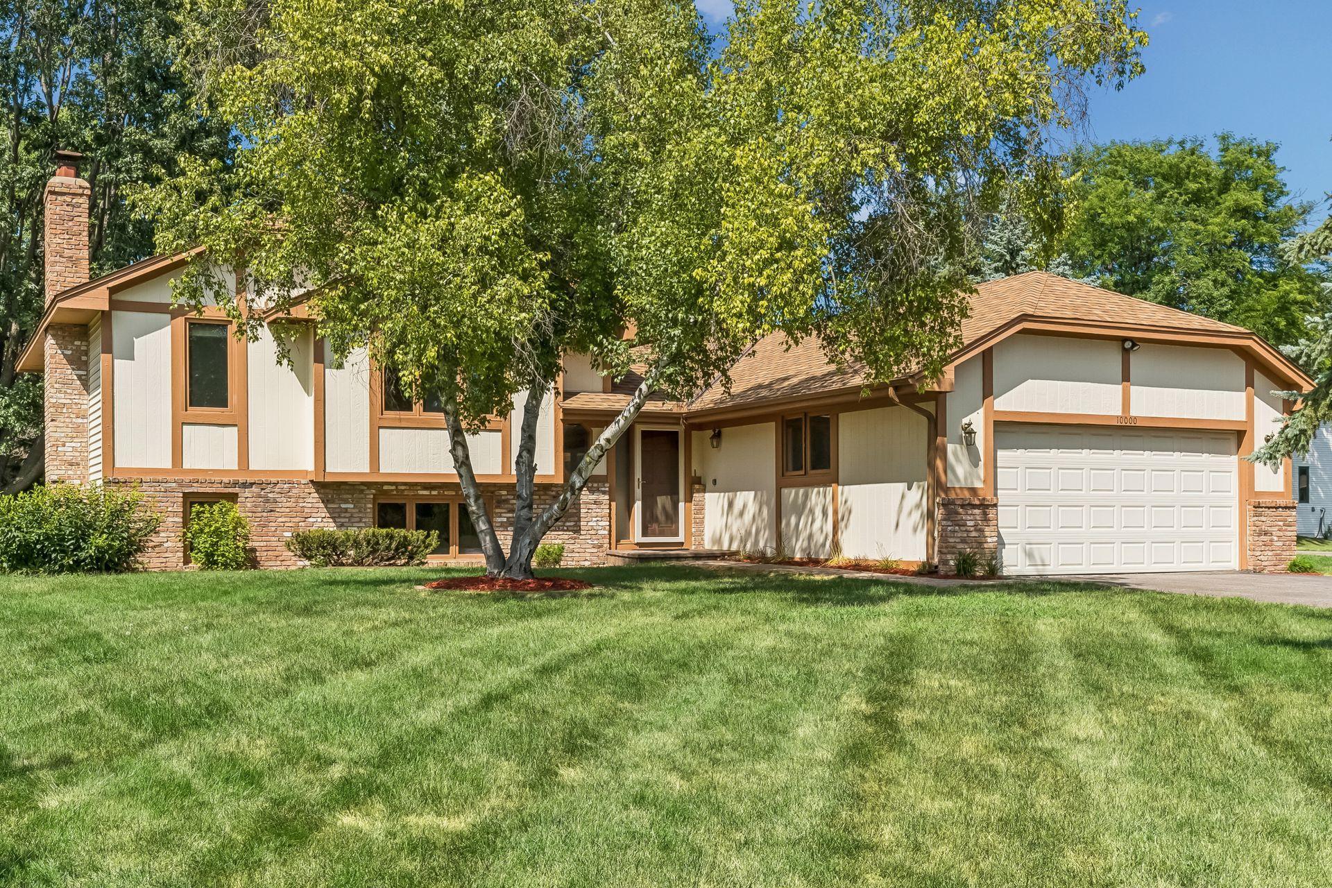 View of Residential at 10000 31st Avenue, Plymouth MN 55441, Plymouth (2 of 37) - Mike Wilen | Minnesota Team Real Estate