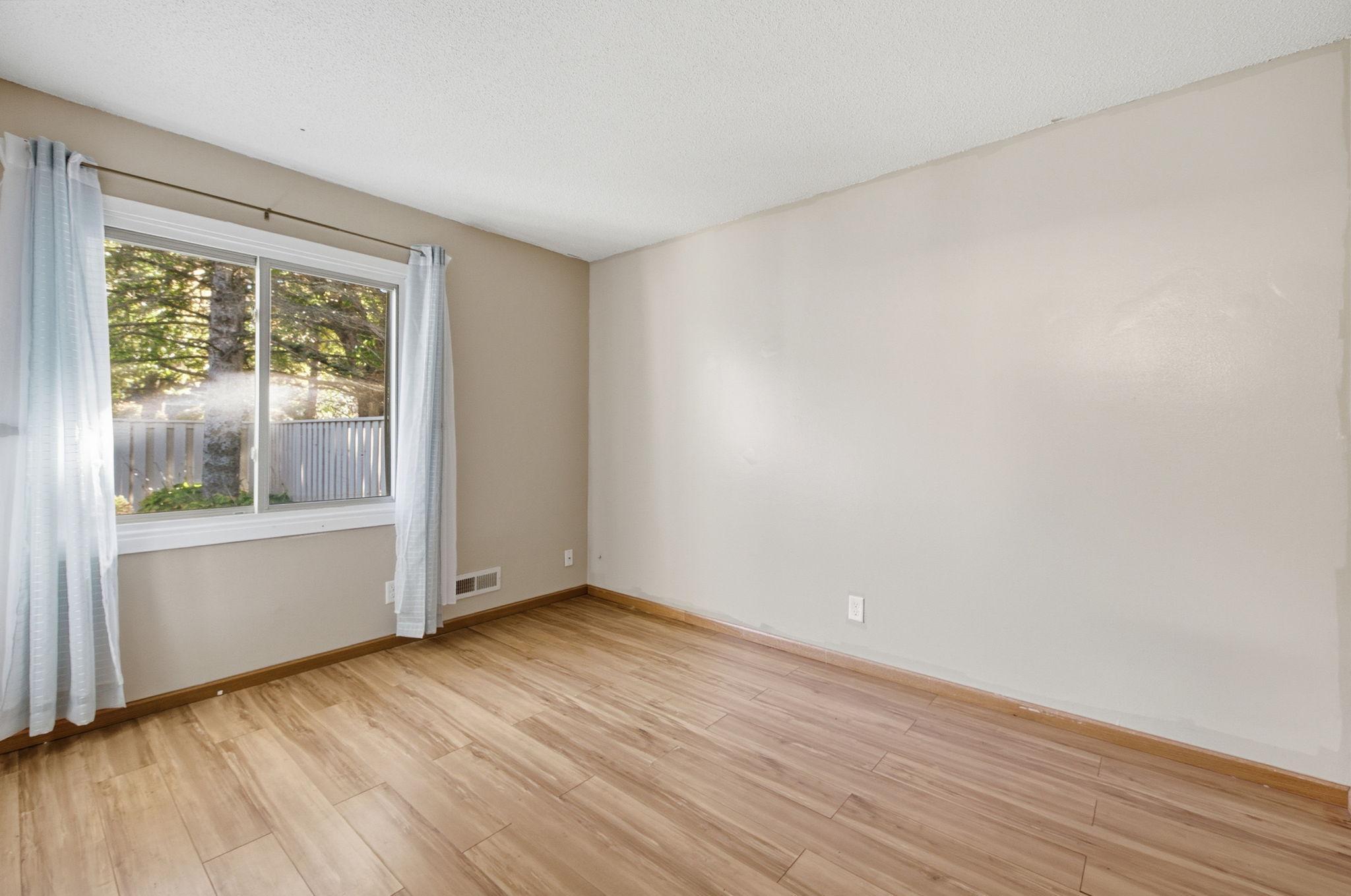 View of Residential at 1096 Carmel Court, Shoreview MN 55126, Shoreview (10 of 20) - Mike Wilen | Minnesota Team Real Estate