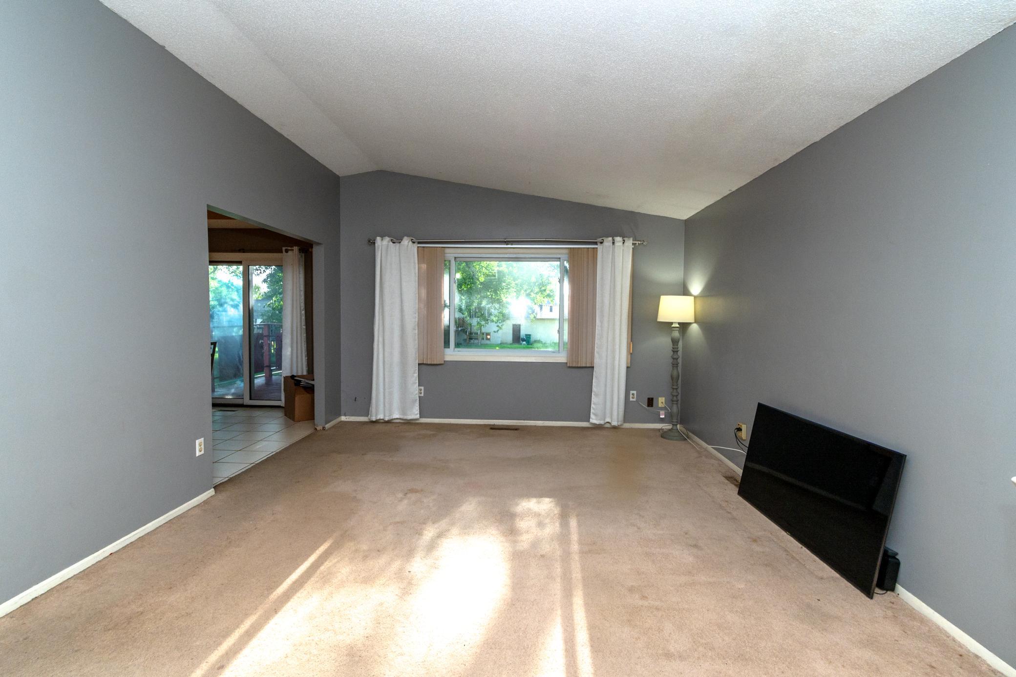 View of Residential at 7733 Kentucky Avenue, Brooklyn Park MN 55445, Brooklyn Park (3 of 17) - Mike Wilen | Minnesota Team Real Estate