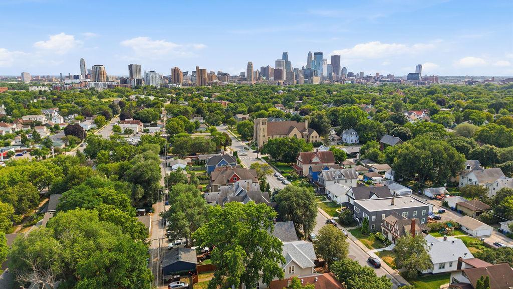 View of Residential Income at 1135 Washington Street, Minneapolis MN 55413, Minneapolis (27 of 33) - Mike Wilen | Minnesota Team Real Estate