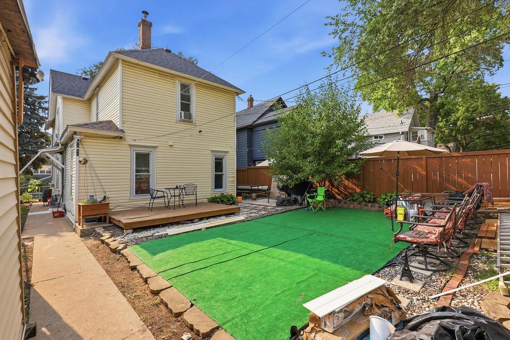 View of Residential Income at 1135 Washington Street, Minneapolis MN 55413, Minneapolis (23 of 33) - Mike Wilen | Minnesota Team Real Estate