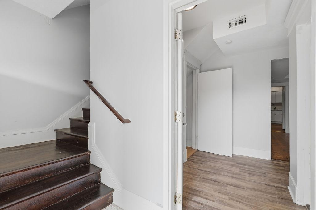 View of Residential Income at 1135 Washington Street, Minneapolis MN 55413, Minneapolis (5 of 33) - Mike Wilen | Minnesota Team Real Estate