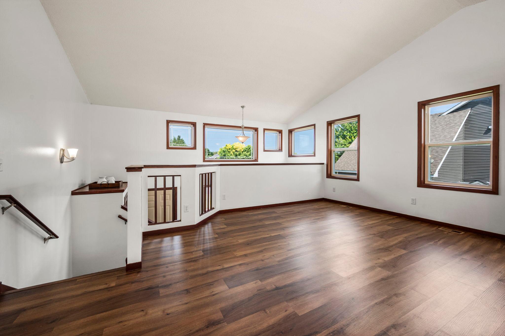 View of Residential at 526 Hackney Avenue, Shakopee MN 55379, Shakopee (8 of 39) - Mike Wilen | Minnesota Team Real Estate