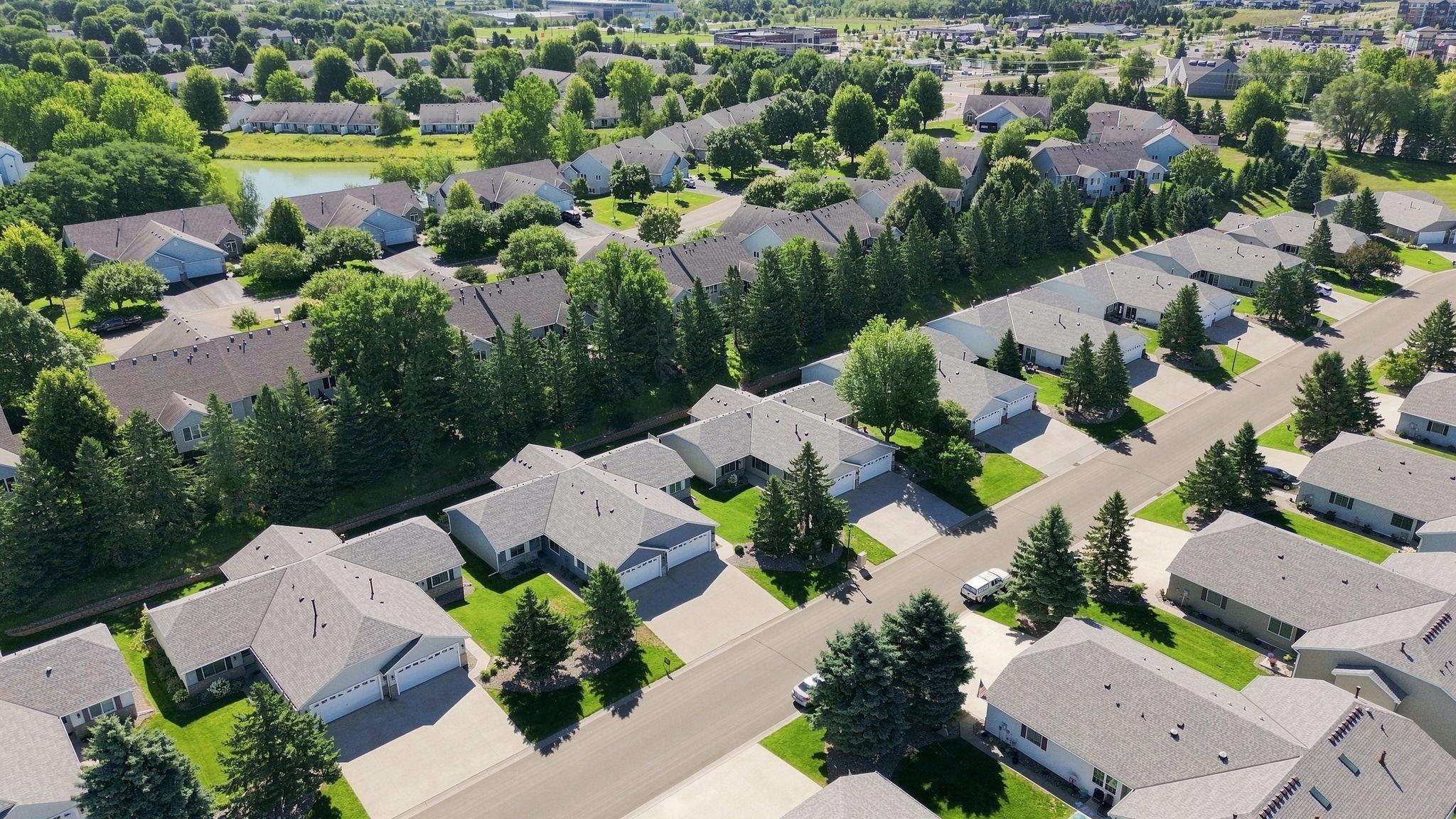 View of Residential at 7590 Newbury Road, Woodbury MN 55125, Woodbury (28 of 29) - Mike Wilen | Minnesota Team Real Estate