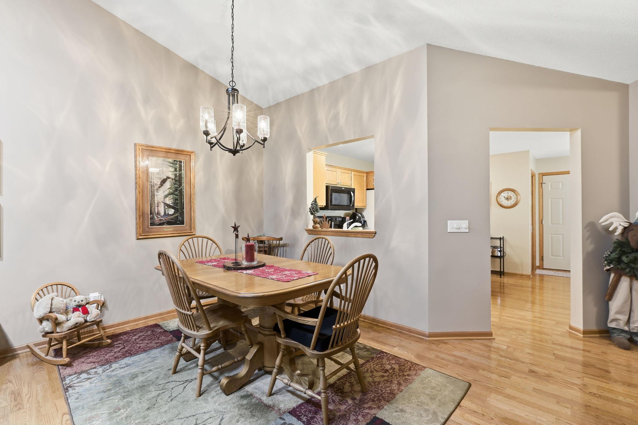 View of Residential at 7590 Newbury Road, Woodbury MN 55125, Woodbury (9 of 29) - Mike Wilen | Minnesota Team Real Estate