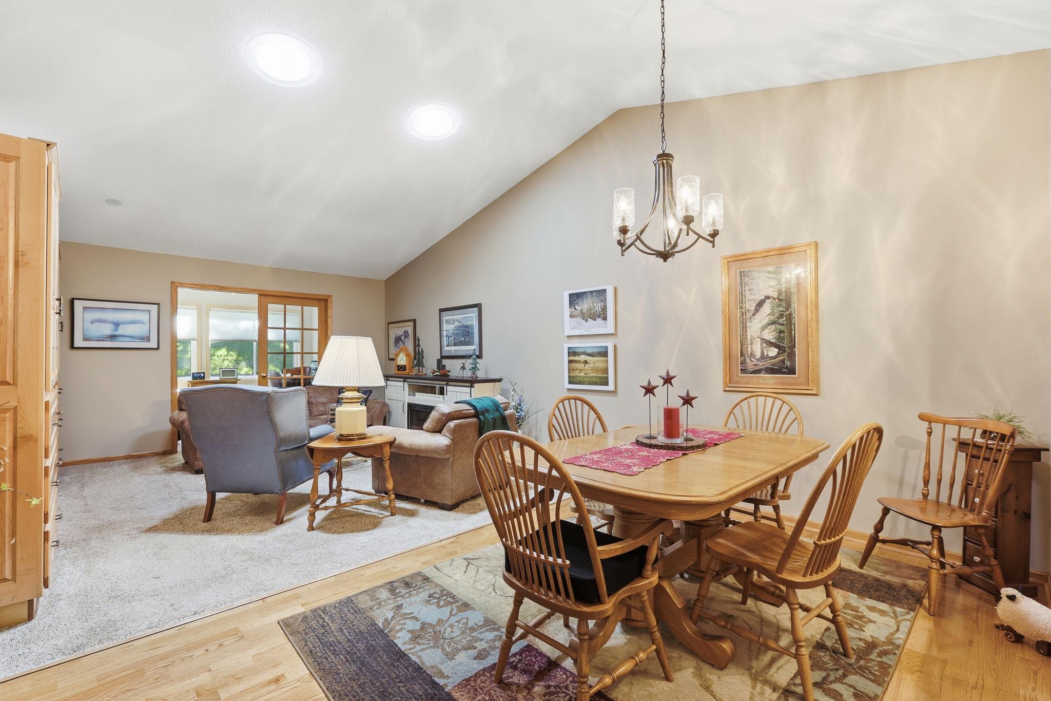 View of Residential at 7590 Newbury Road, Woodbury MN 55125, Woodbury (8 of 29) - Mike Wilen | Minnesota Team Real Estate