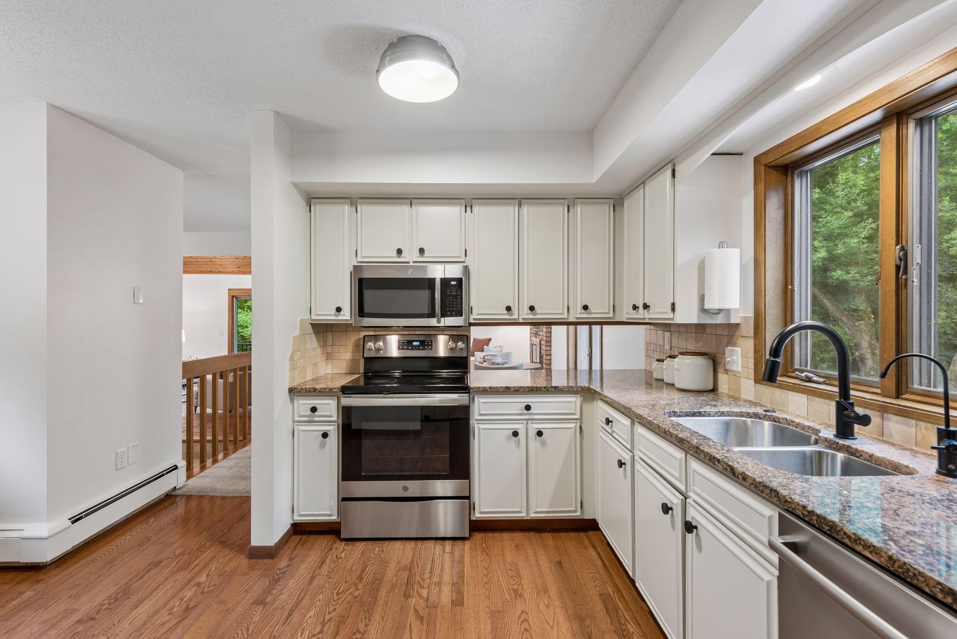 View of Residential at 5080 Jamaca Avenue, Lake Elmo MN 55042, Lake Elmo (20 of 53) - Mike Wilen | Minnesota Team Real Estate