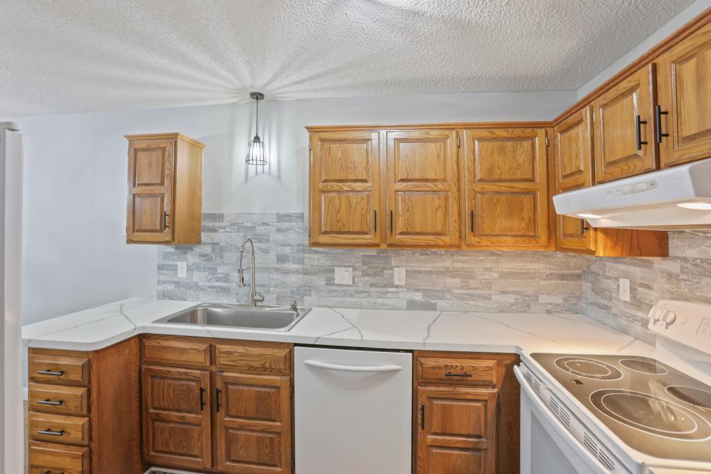 View of Residential at 5536 Aldrich Drive, Brooklyn Center MN 55430, Brooklyn Center (3 of 31) - Mike Wilen | Minnesota Team Real Estate