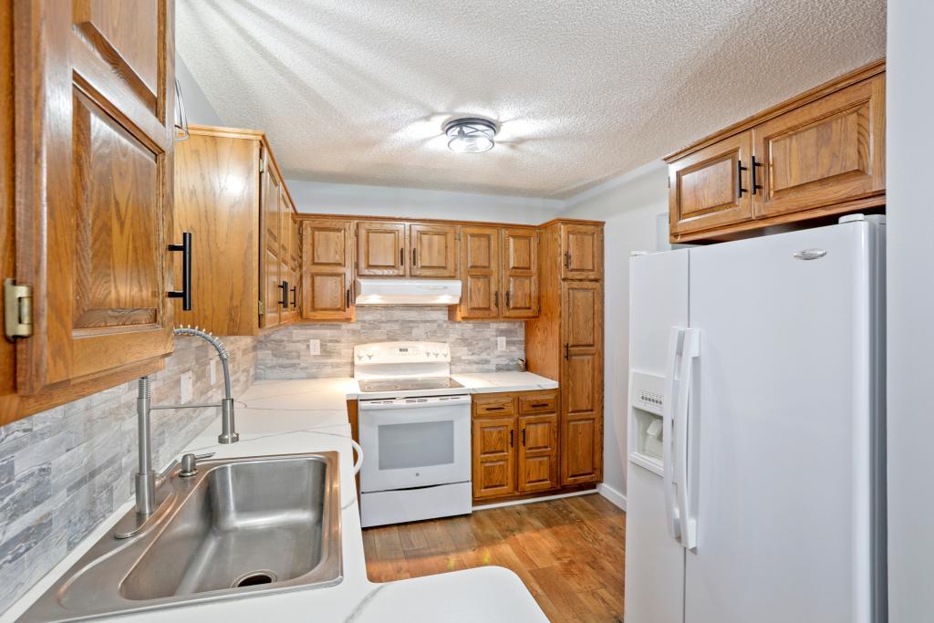 View of Residential at 5536 Aldrich Drive, Brooklyn Center MN 55430, Brooklyn Center (4 of 31) - Mike Wilen | Minnesota Team Real Estate