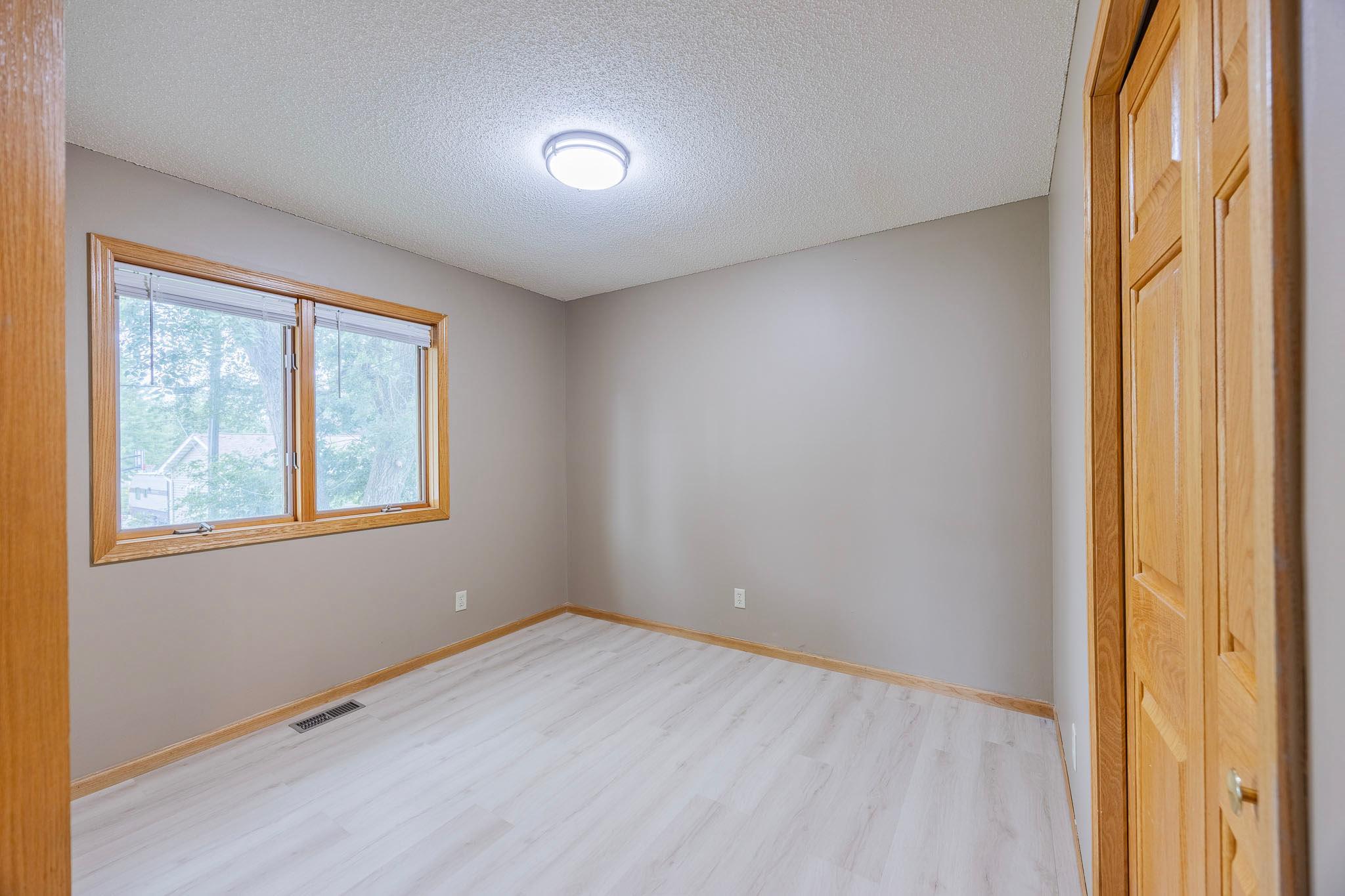 View of Residential at 7520 Portland Avenue, Richfield MN 55423, Richfield (19 of 34) - Mike Wilen | Minnesota Team Real Estate