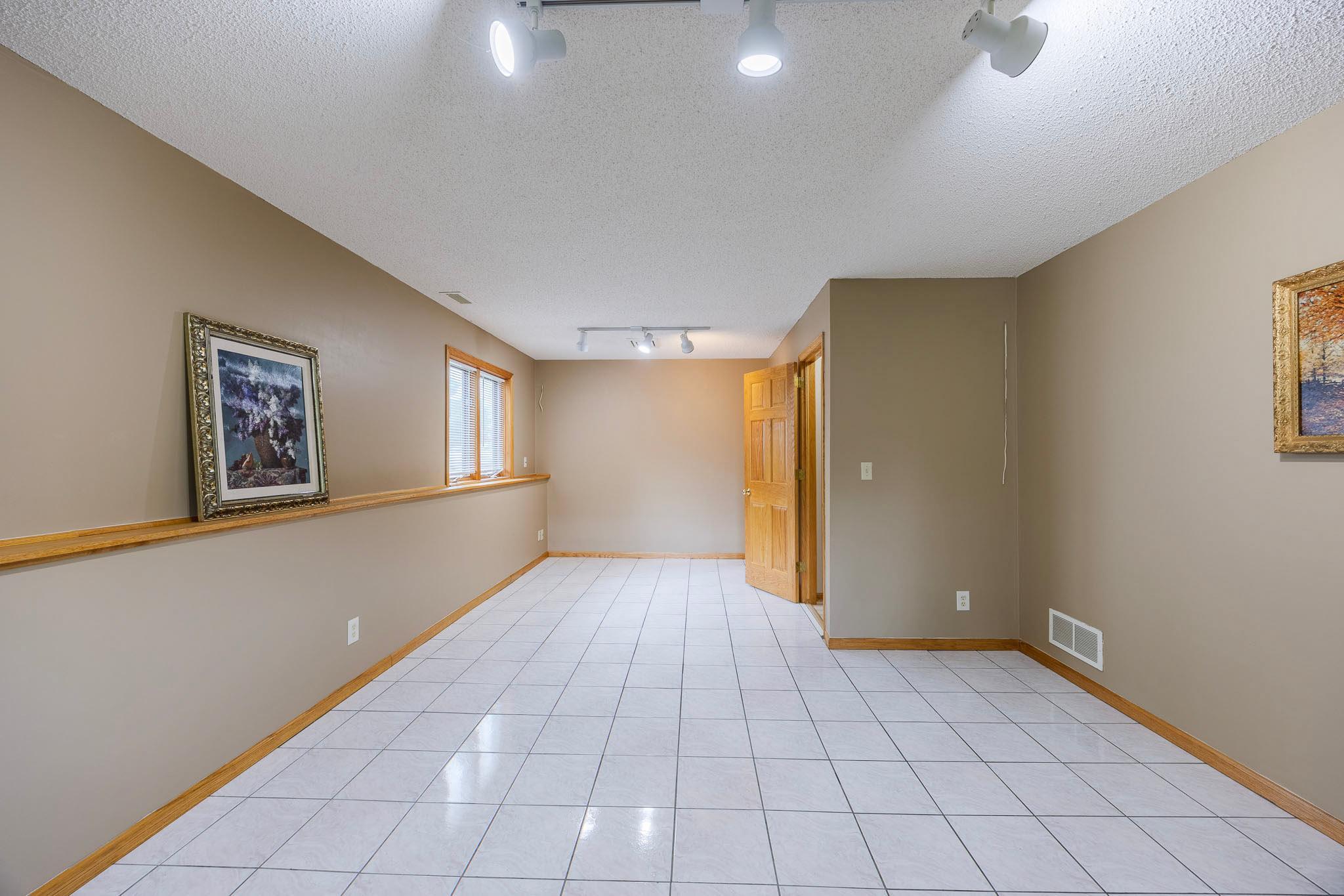 View of Residential at 7520 Portland Avenue, Richfield MN 55423, Richfield (24 of 34) - Mike Wilen | Minnesota Team Real Estate