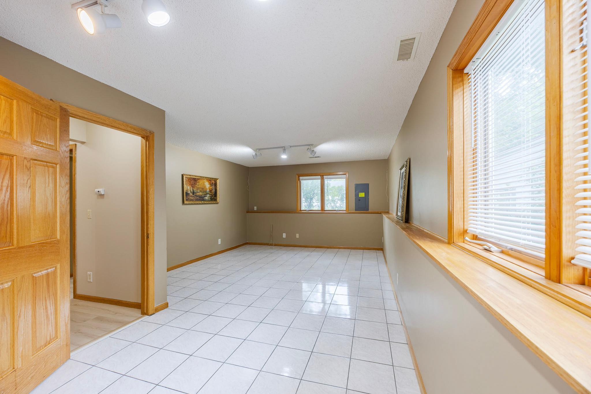 View of Residential at 7520 Portland Avenue, Richfield MN 55423, Richfield (27 of 34) - Mike Wilen | Minnesota Team Real Estate