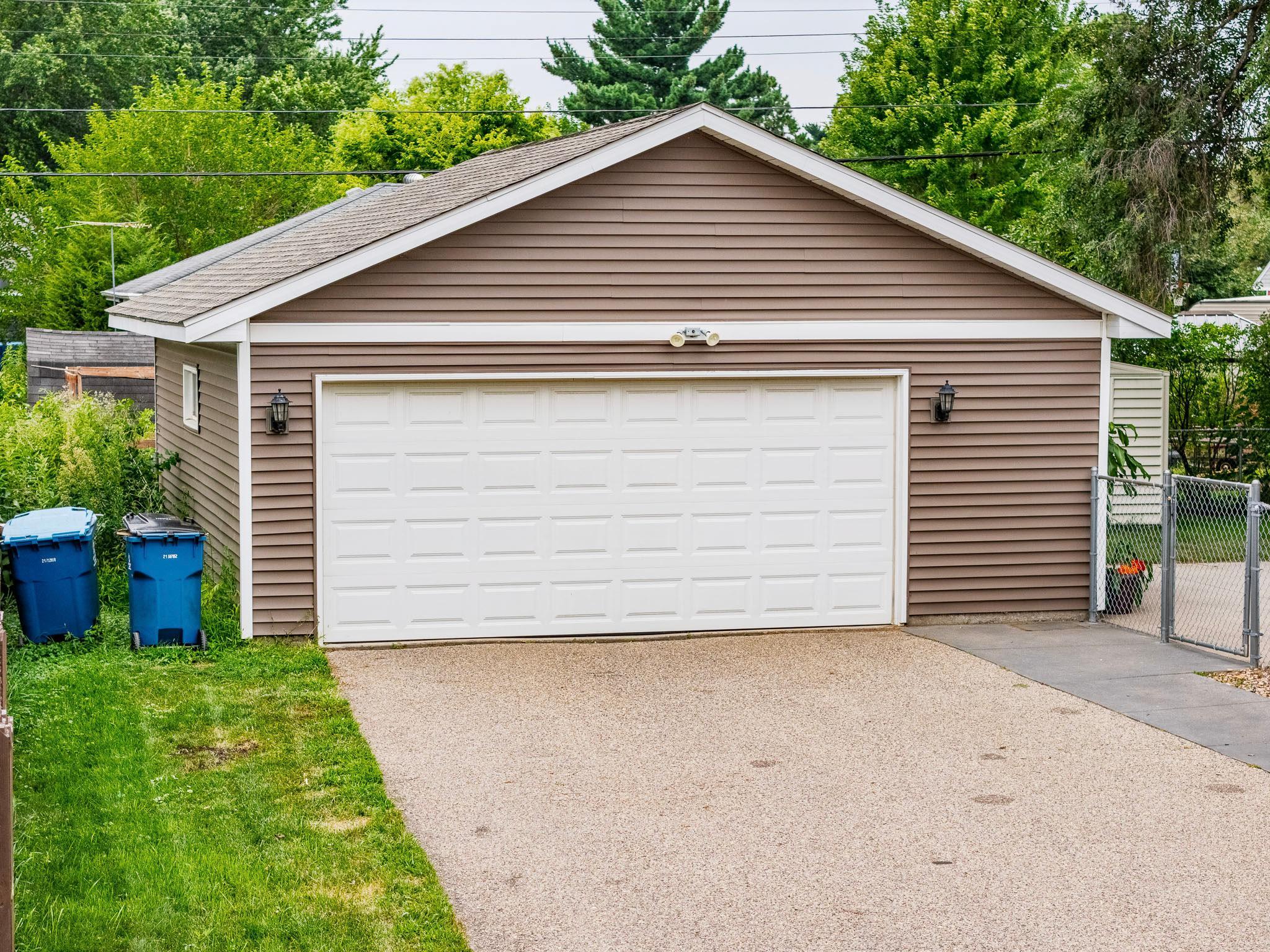 View of Residential at 7520 Portland Avenue, Richfield MN 55423, Richfield (29 of 34) - Mike Wilen | Minnesota Team Real Estate