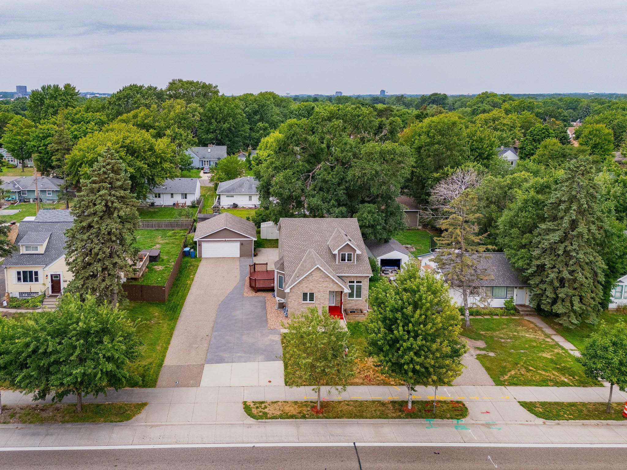 View of Residential at 7520 Portland Avenue, Richfield MN 55423, Richfield (31 of 34) - Mike Wilen | Minnesota Team Real Estate